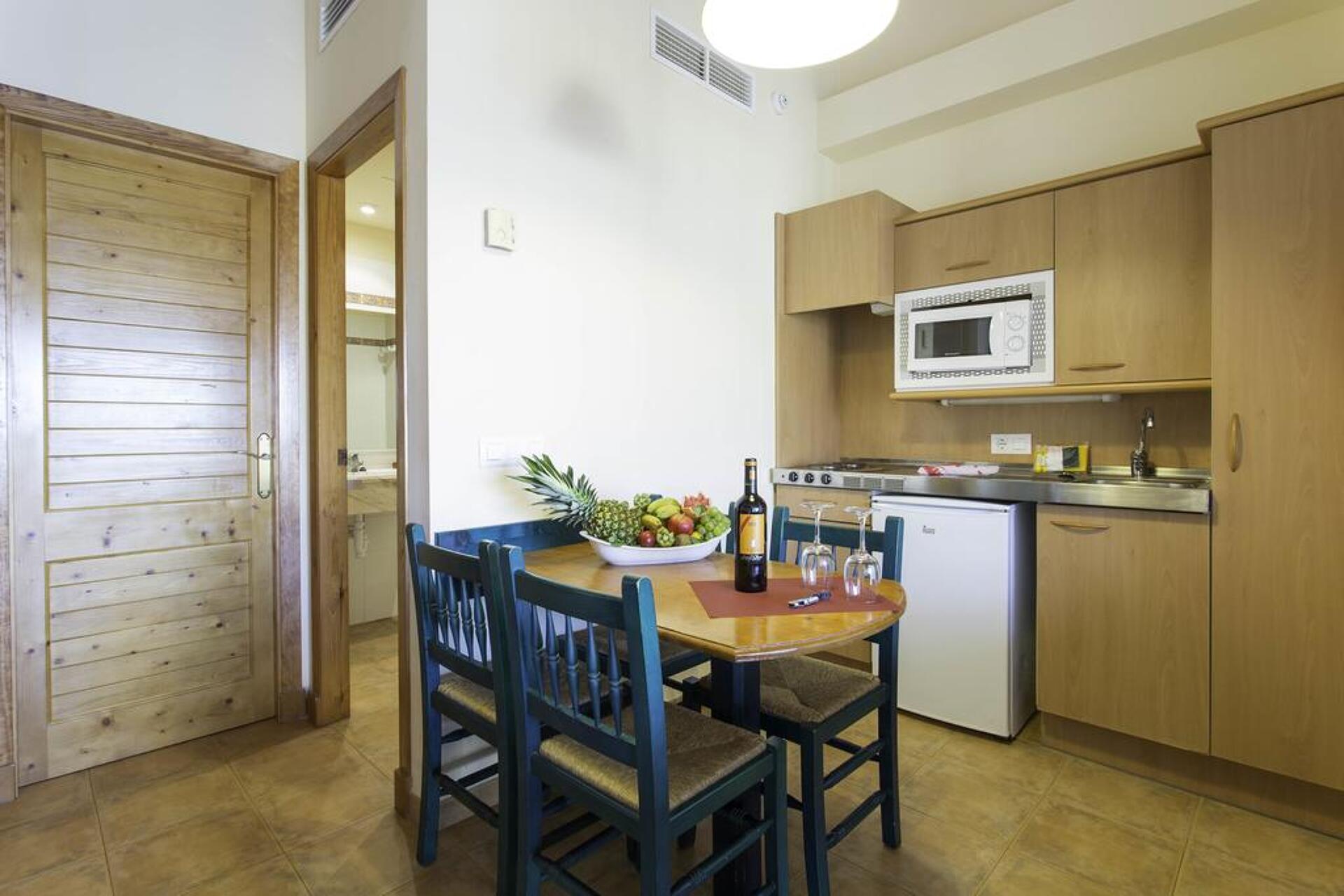 RVHotels Sea Club Menorca 4* 15
