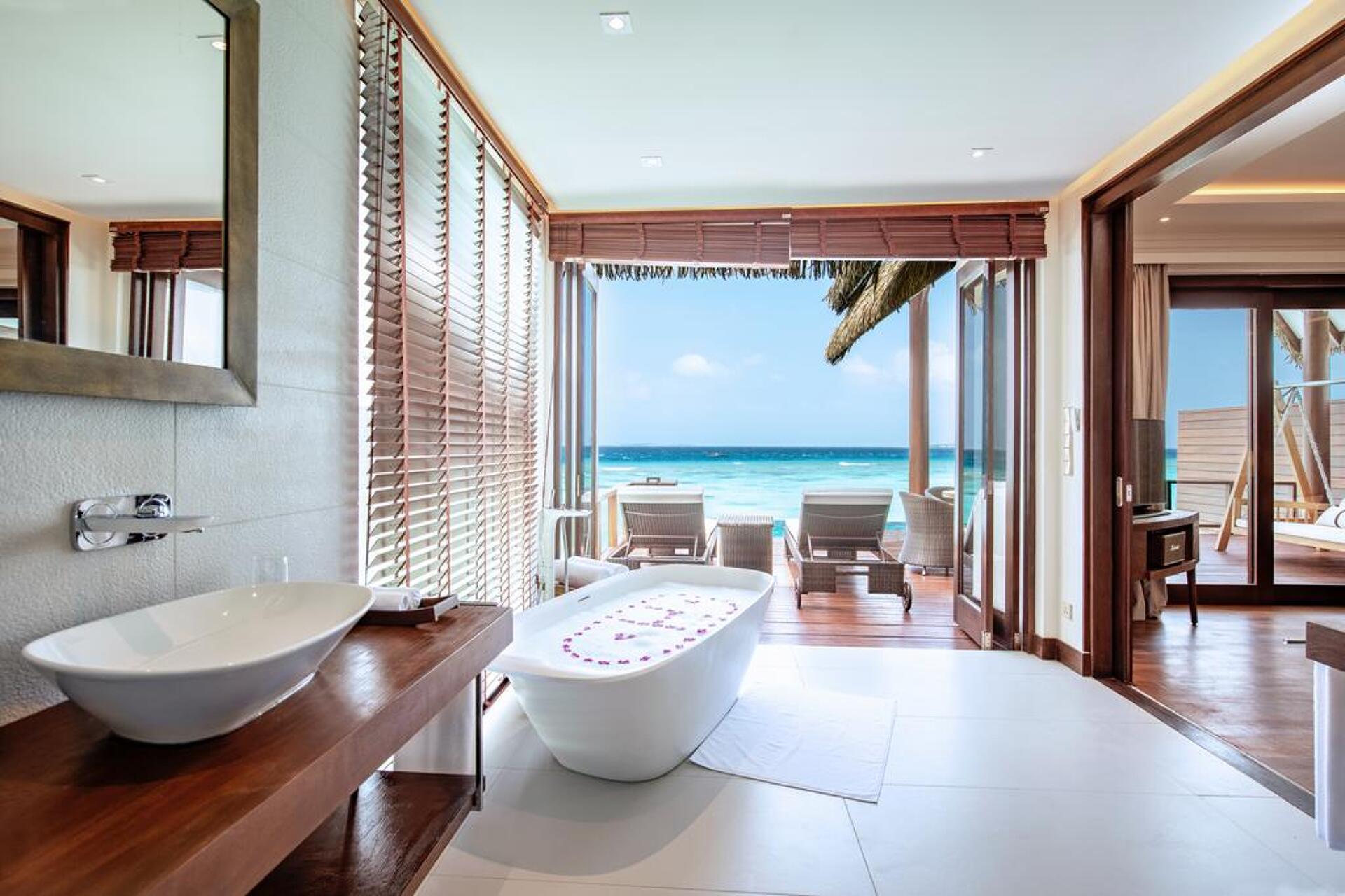 Heritance Aarah 16