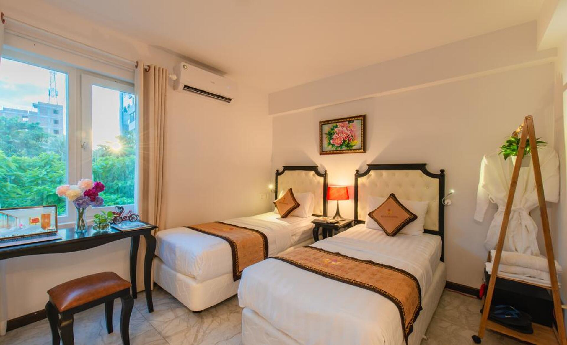Bellevue Hotel  5