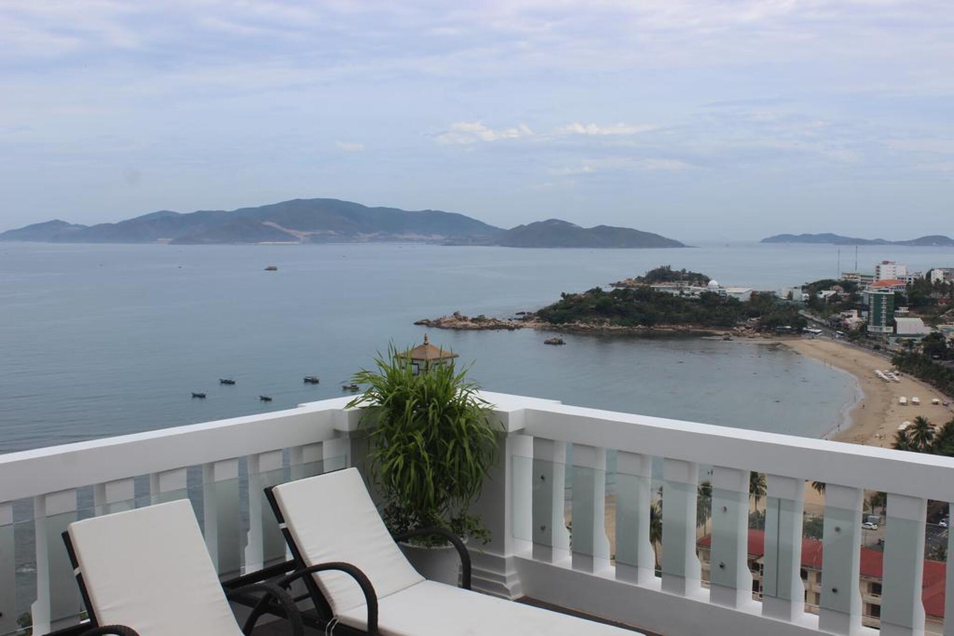 Daphovina Hotel 3* 1