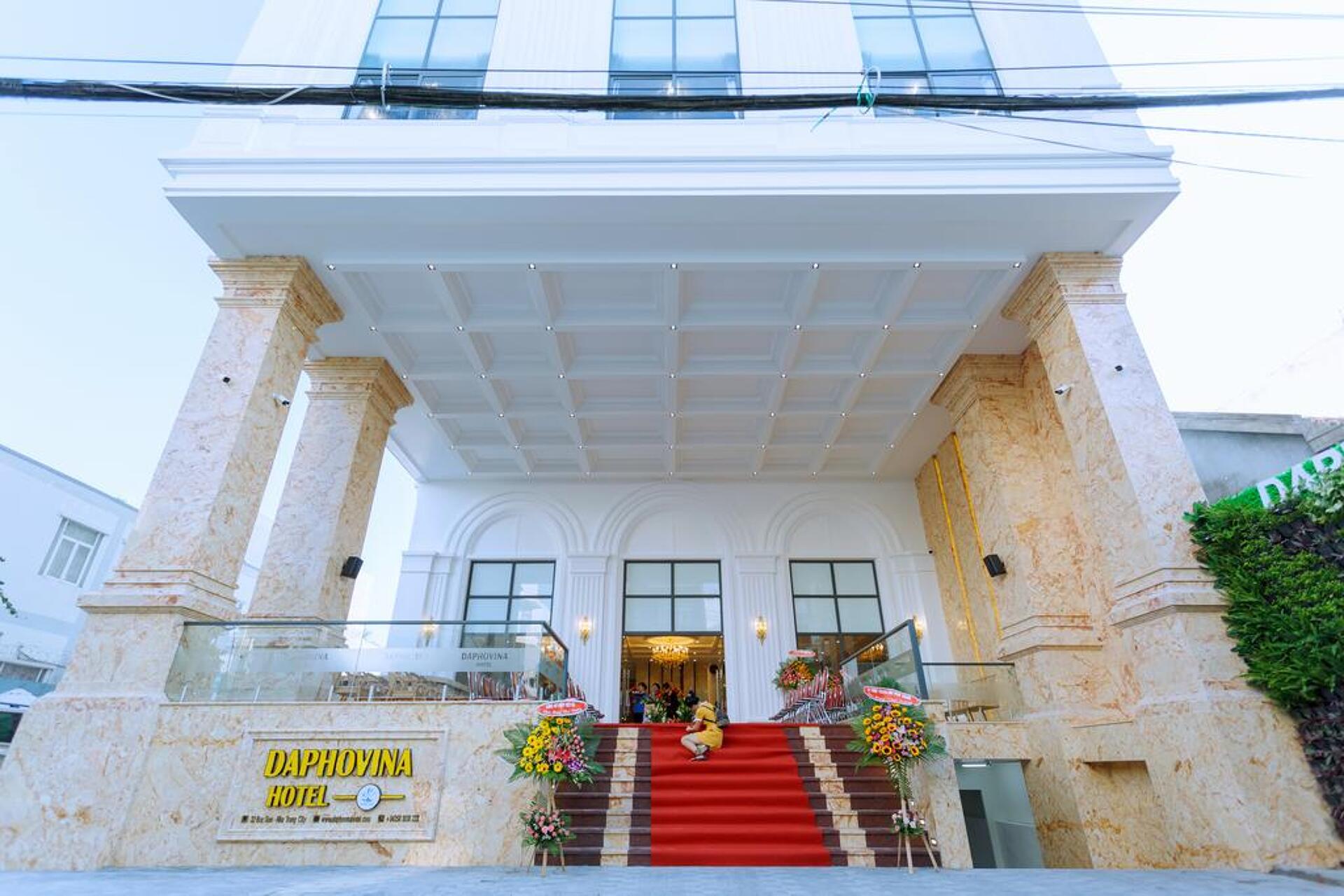 Daphovina Hotel 3* 8