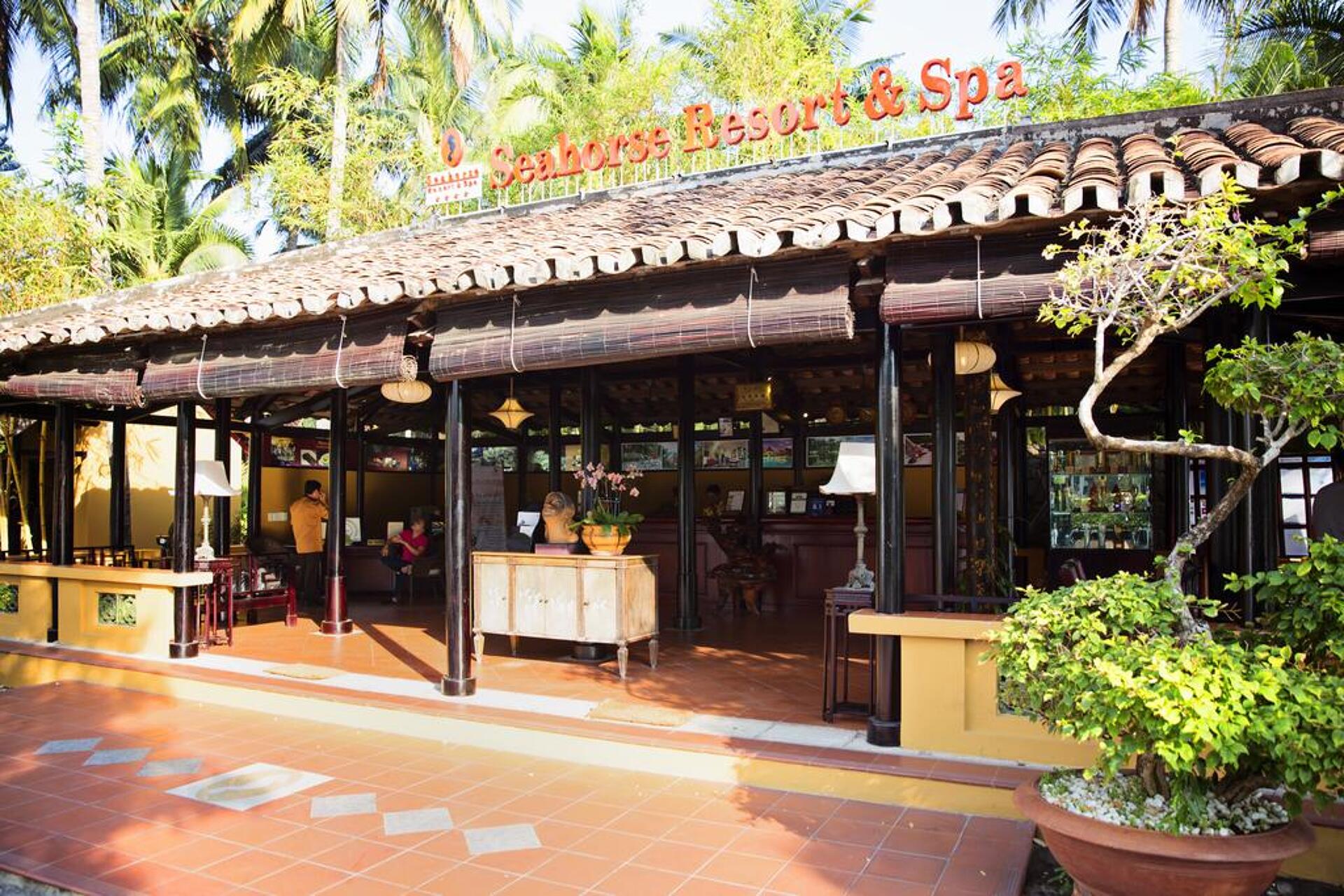 Seahorse Resort & Spa 9