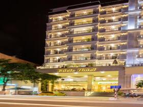 Edele Hotel 3*