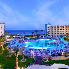 Отель Marina Beach Resort 4*