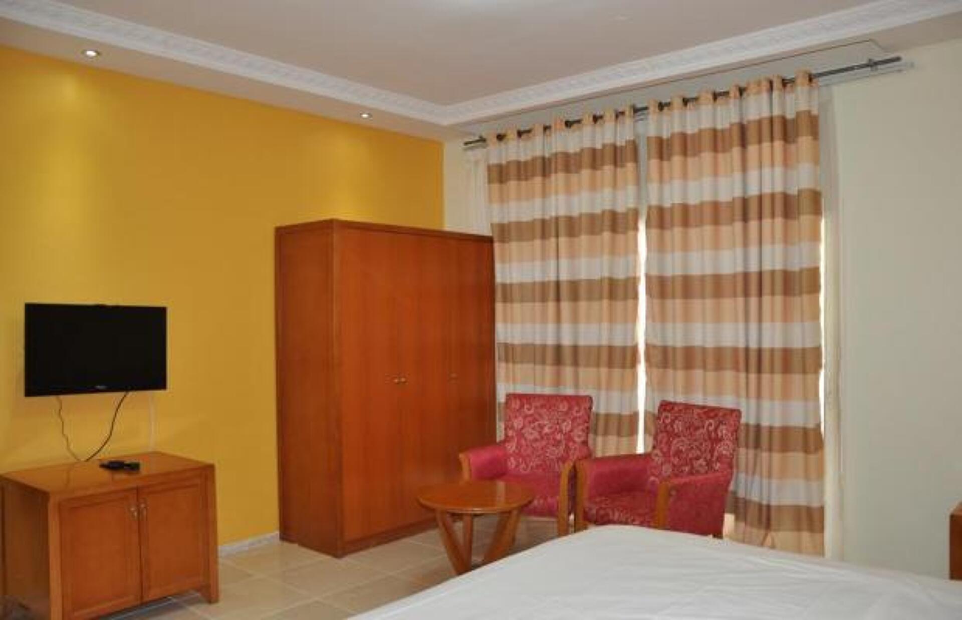 Waves Resort 3* 5