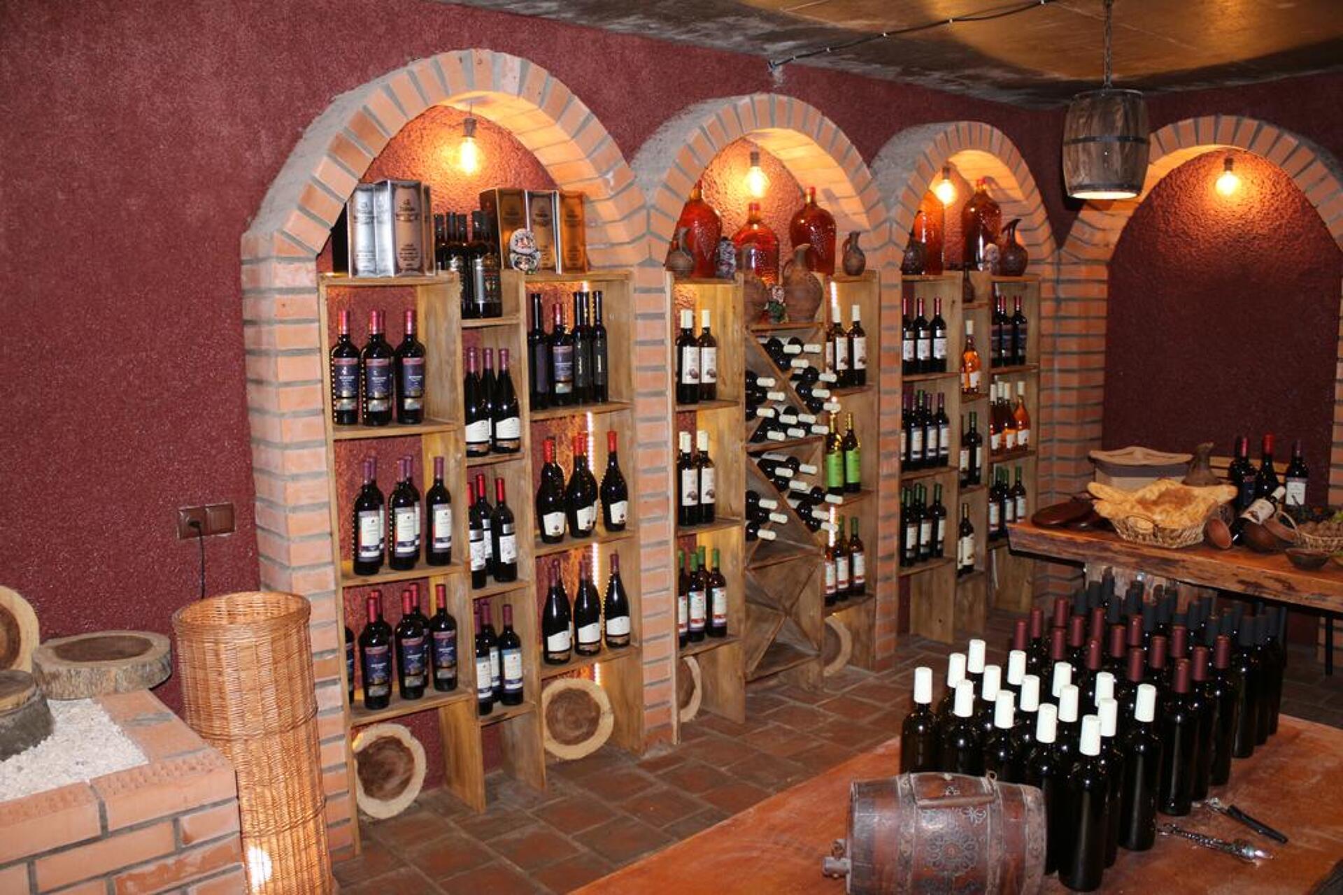 Georgian Wine House 34