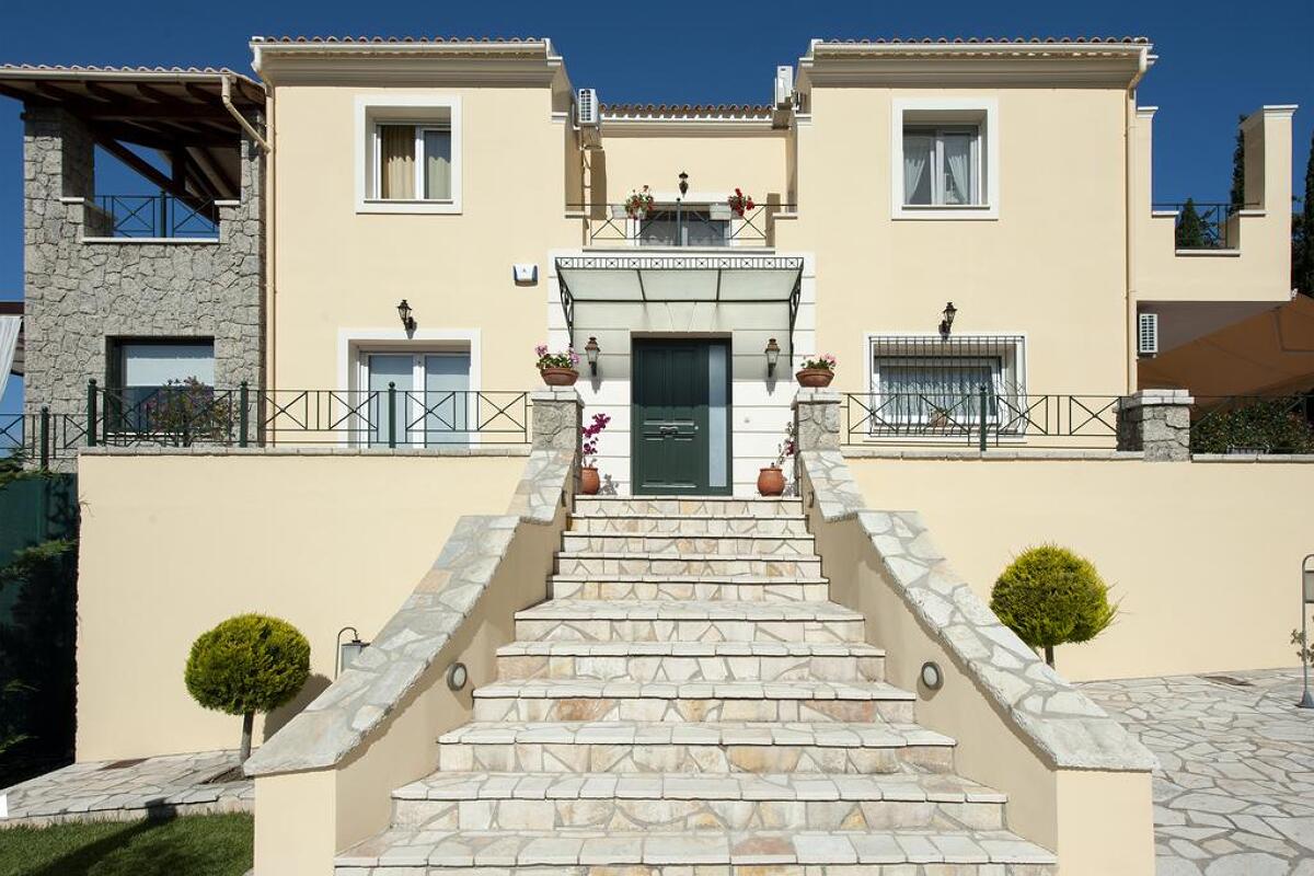 Villa Dionisia 4* 2