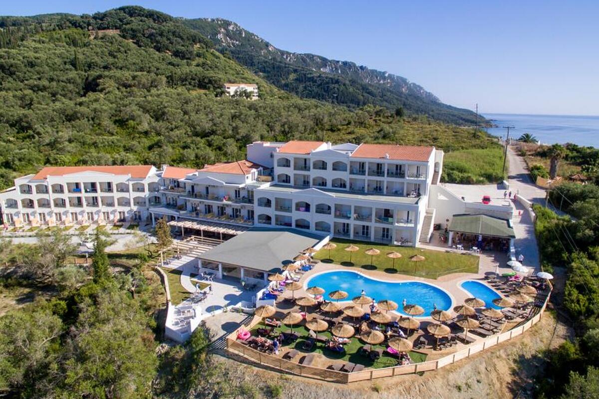 Saint George Palace 4* 1