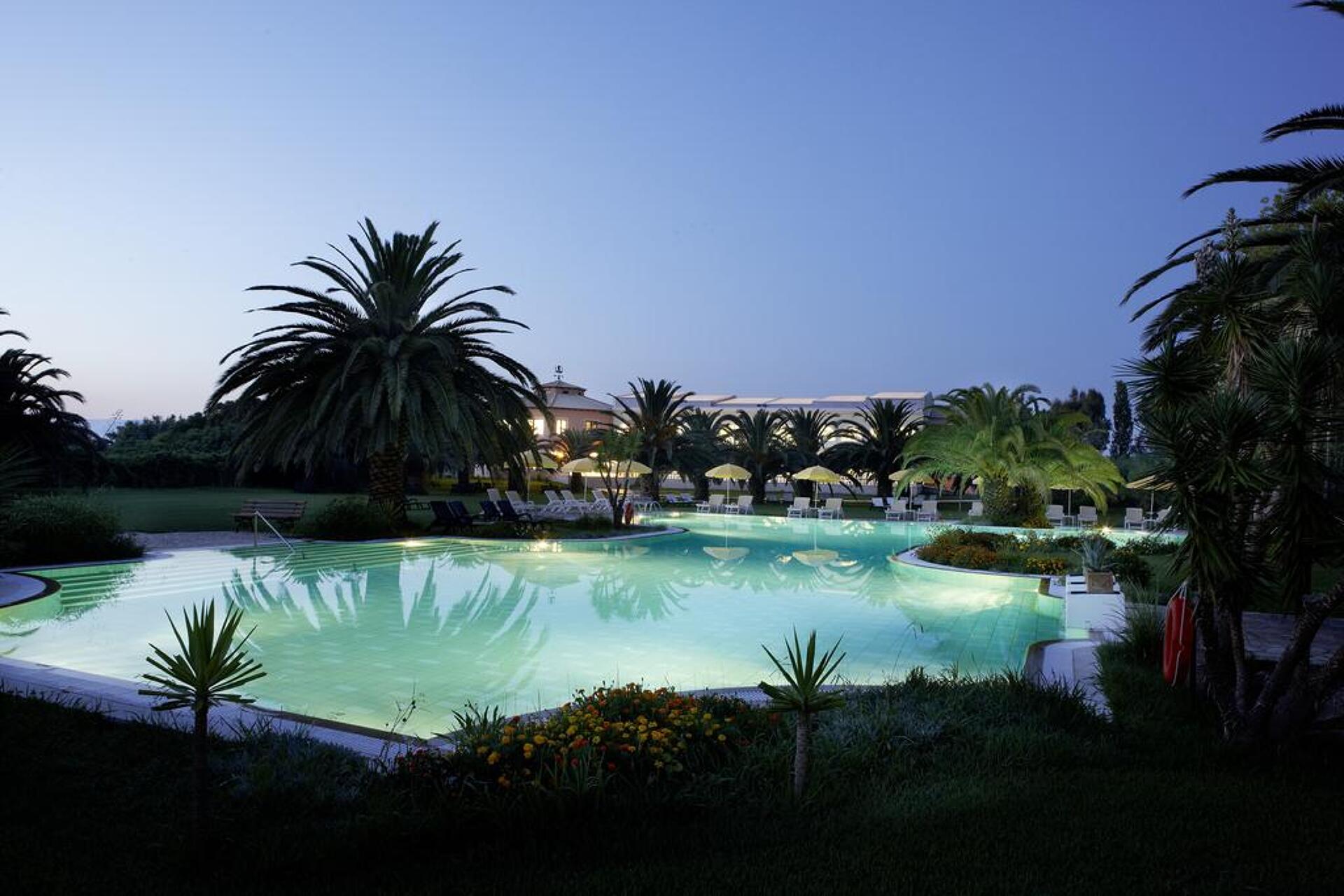 St.George's Bay Country Club & Spa 4* 2