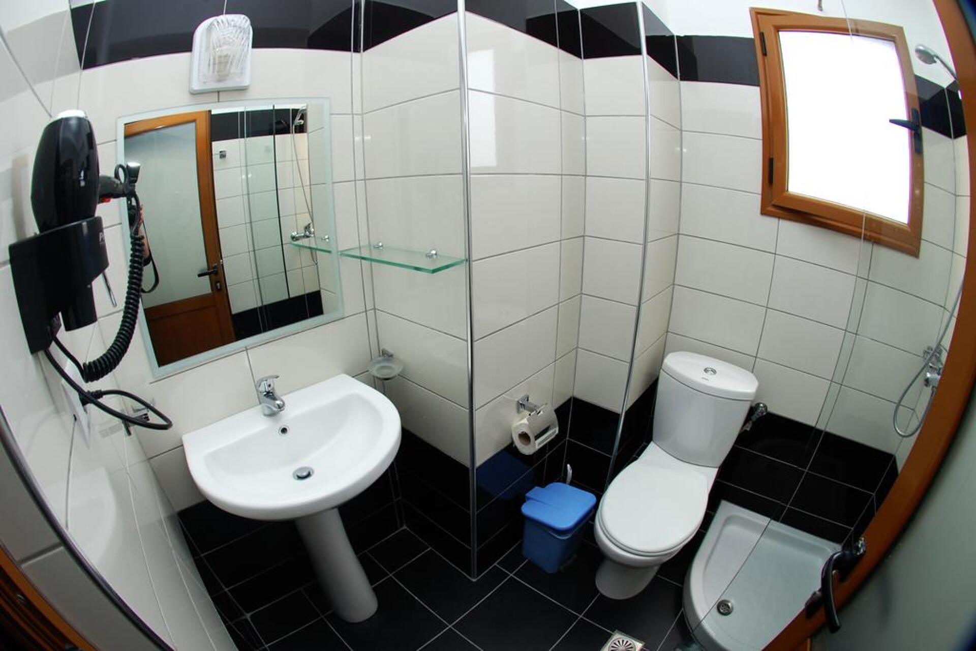 Alpha Hotel 3* 25