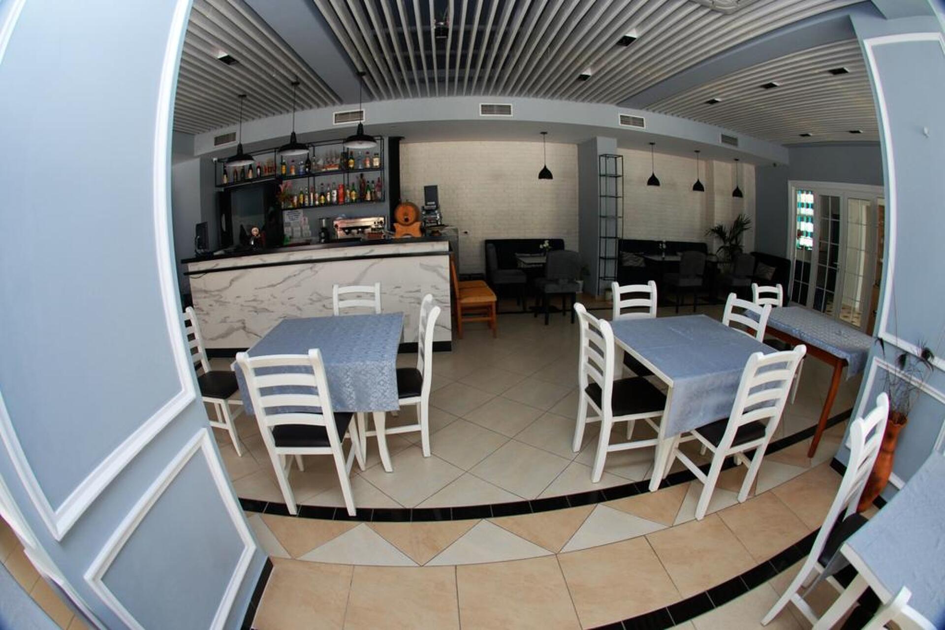 Alpha Hotel 3* 5
