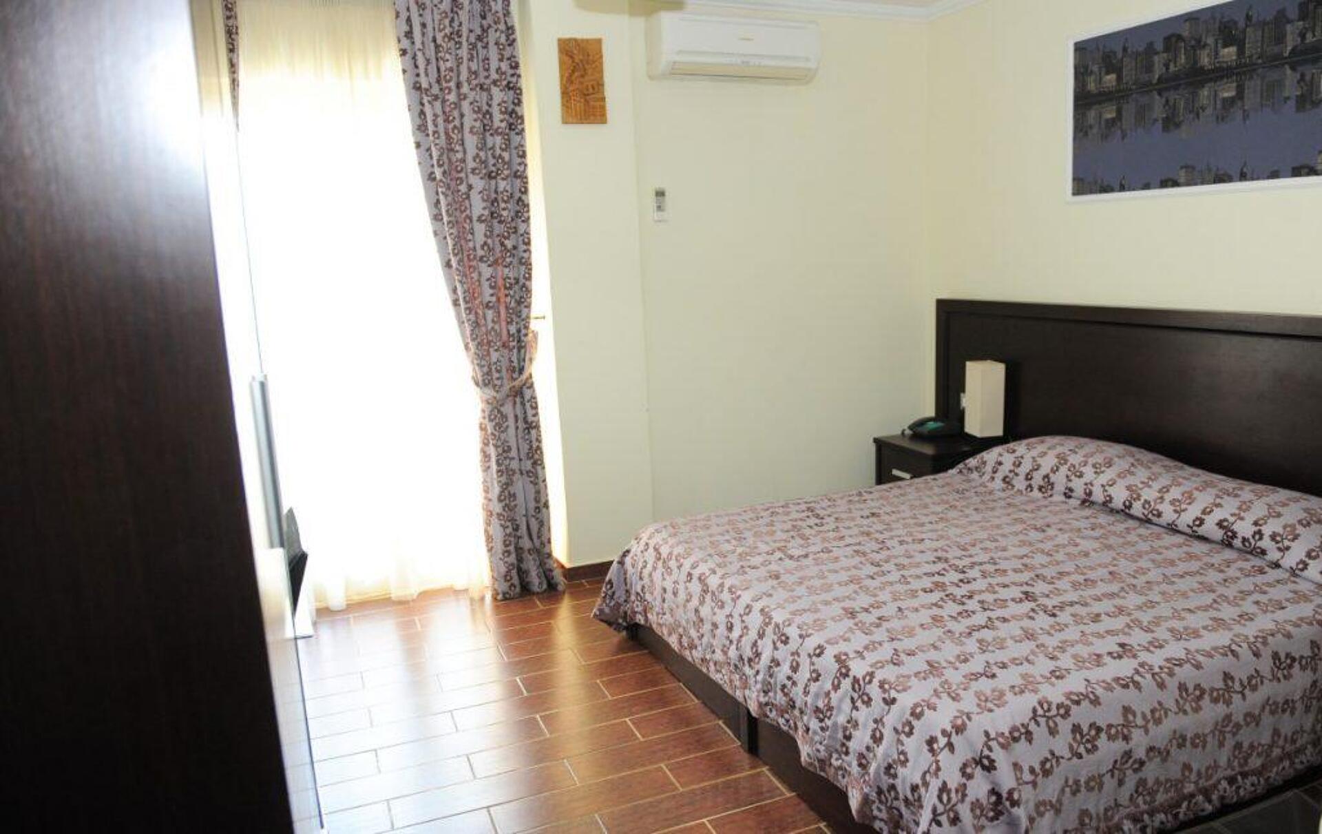 Leonardo Durres 4* 9