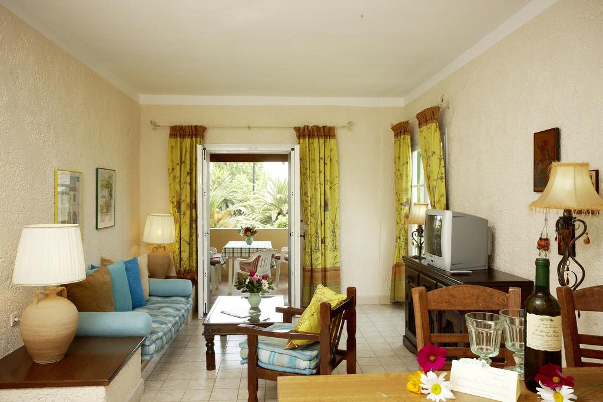 St.George's Bay Country Club & Spa 4* 18