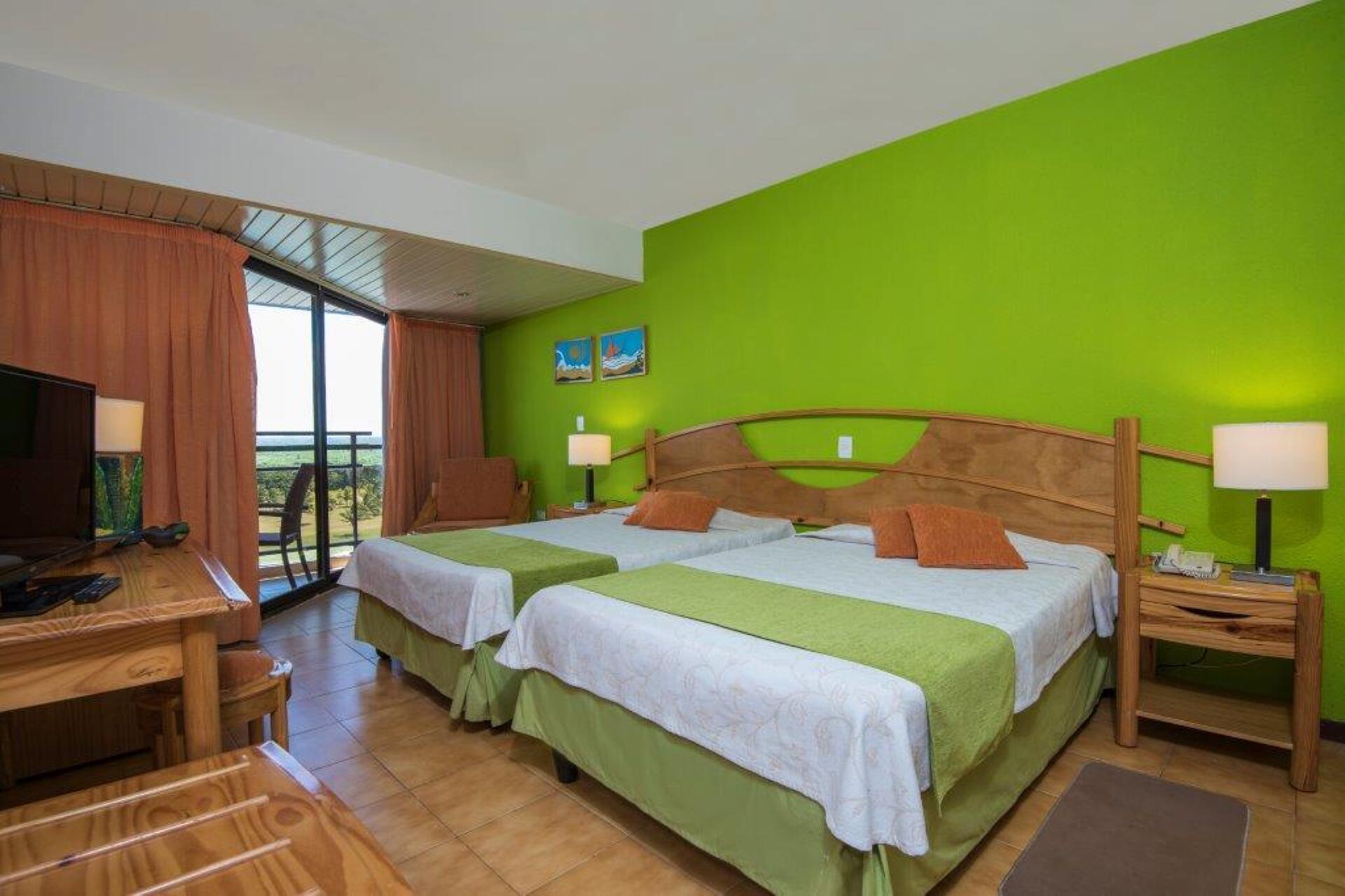 Gran Caribe Puntarena & Playa Caleta 7