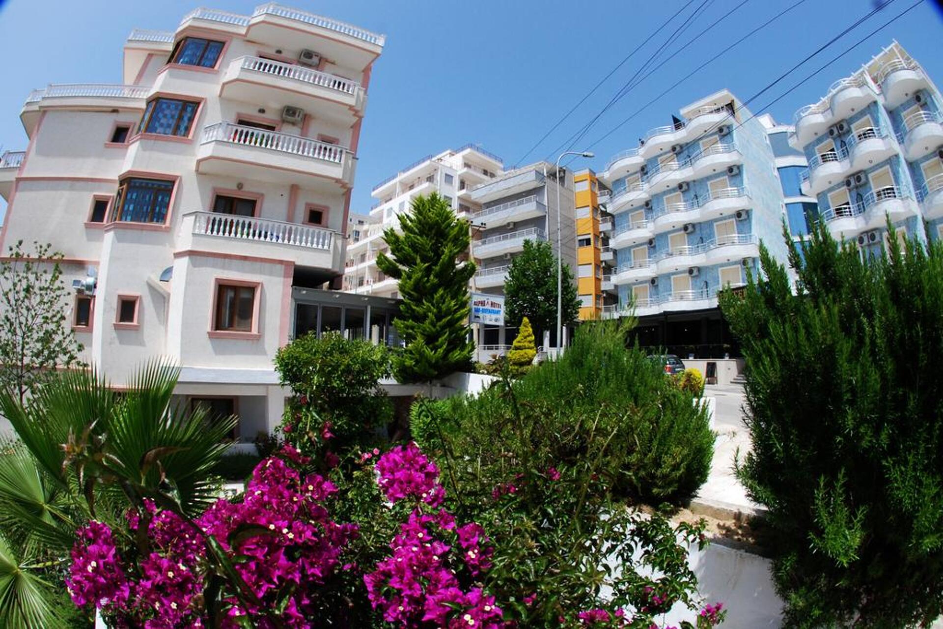 Alpha Hotel 3* 1