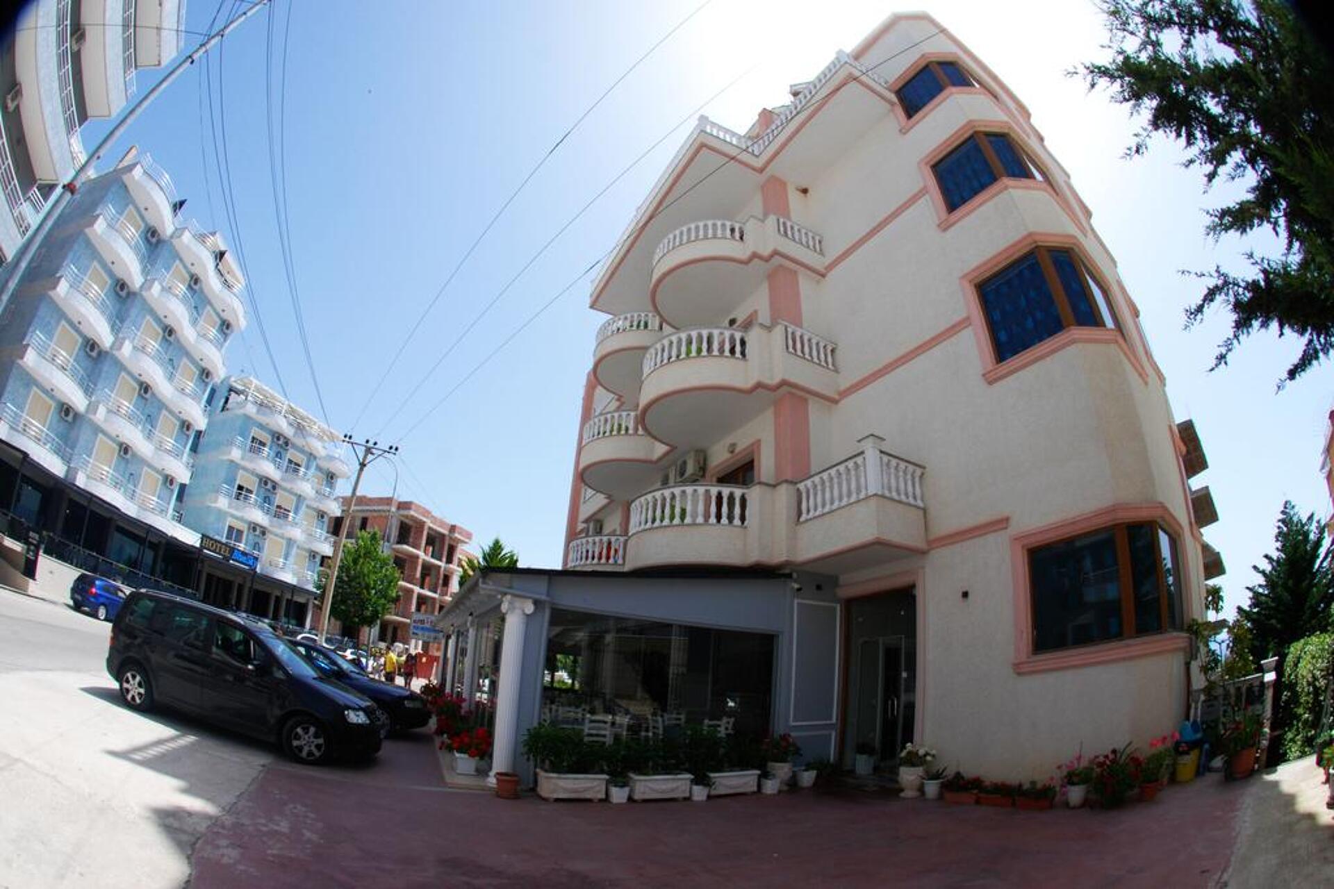 Alpha Hotel 3* 40