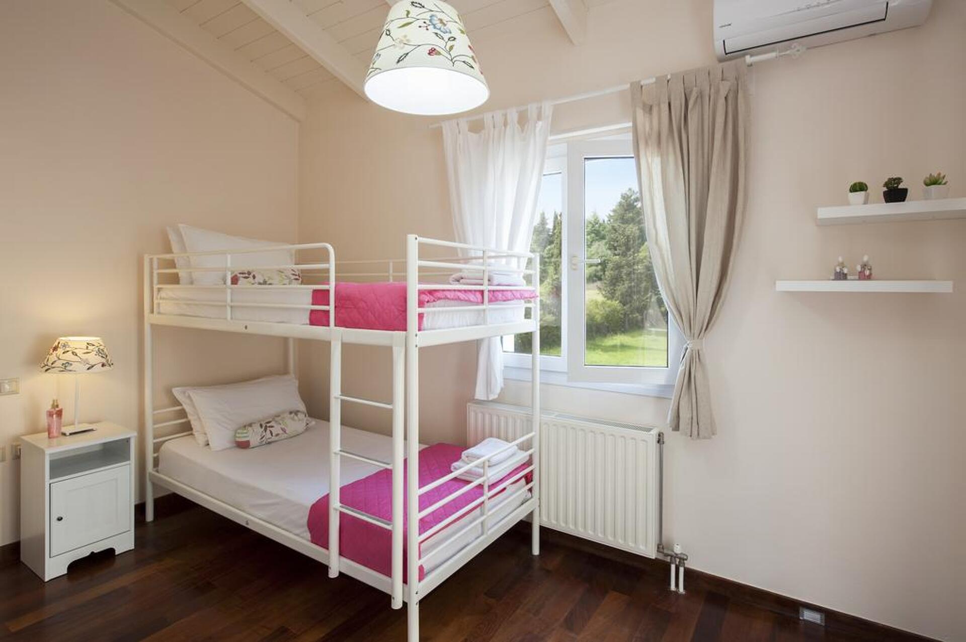 Villa Dionisia 4* 10