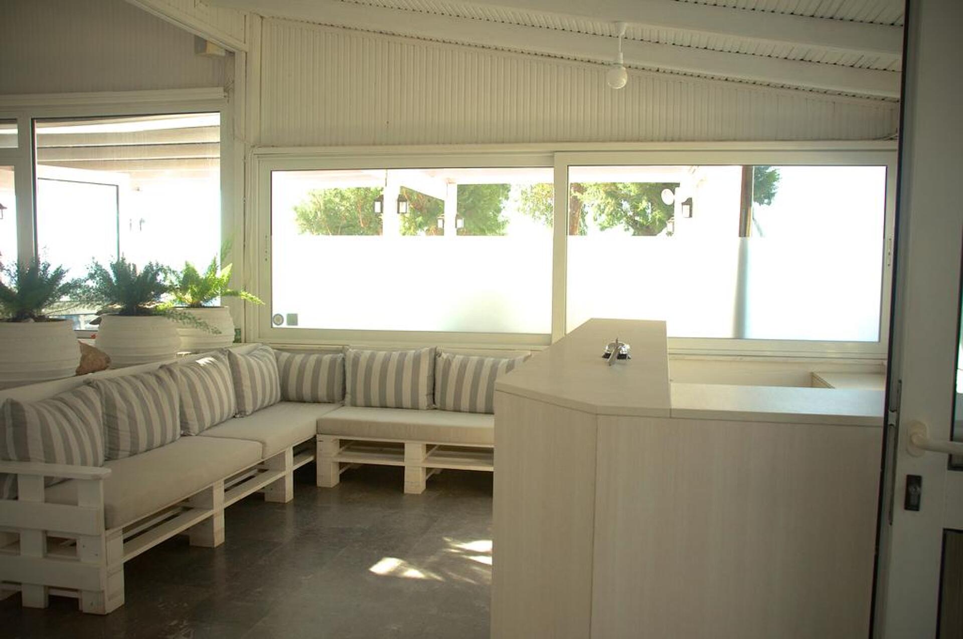 Avra Palm 3* 25
