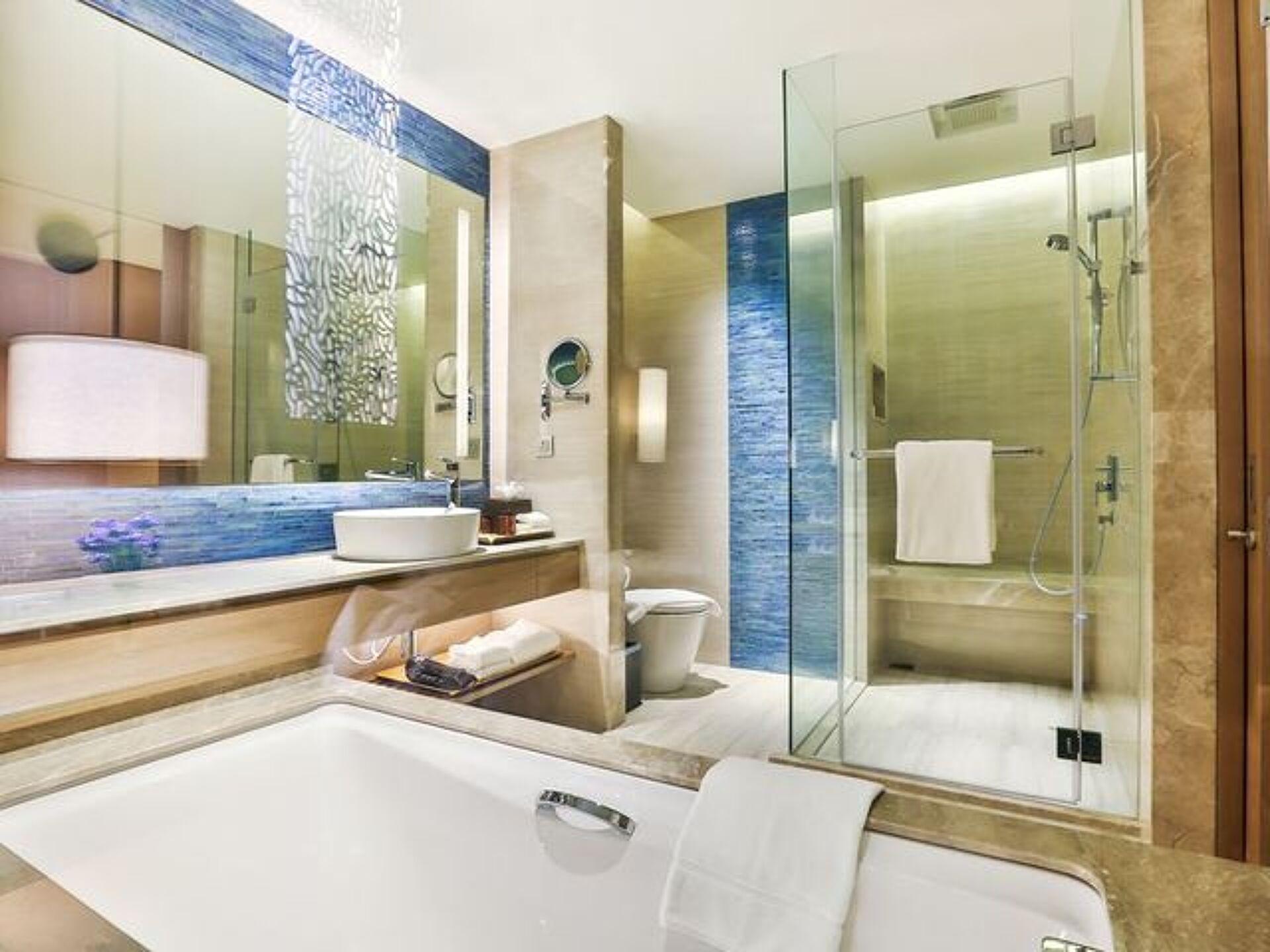 Renaissance Pattaya Resort & Spa 5* 10