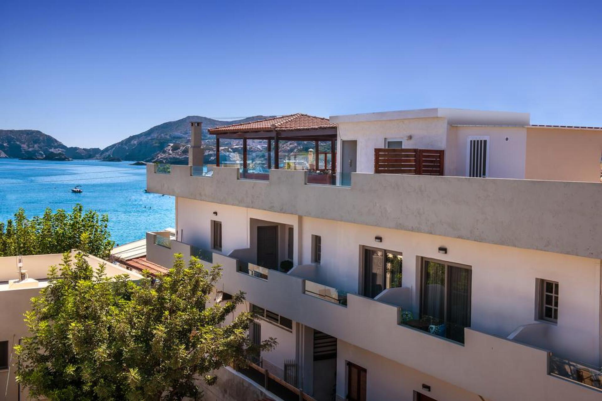 Thania Seaside Luxury Smotel Apartments 3* 23