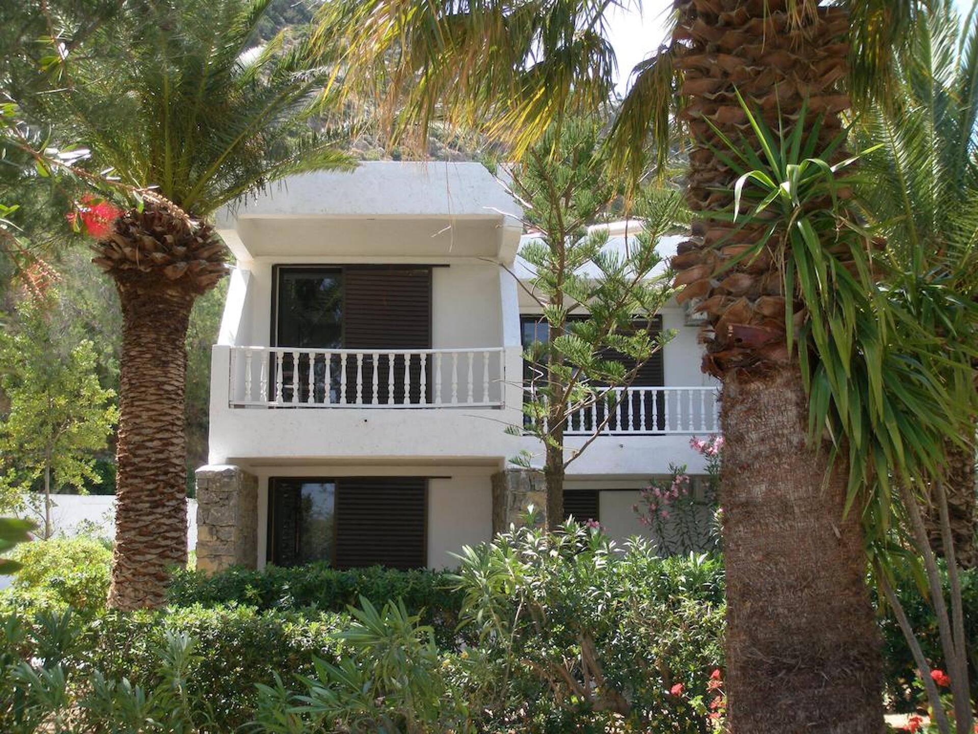 Avra Palm 3* 9