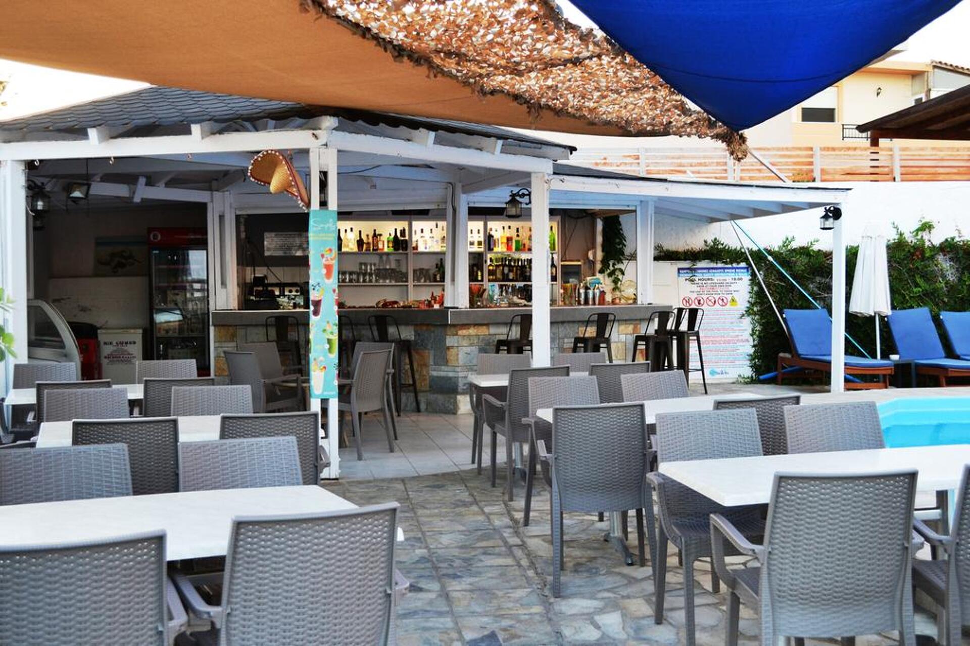 Almare Beach Hotel 9