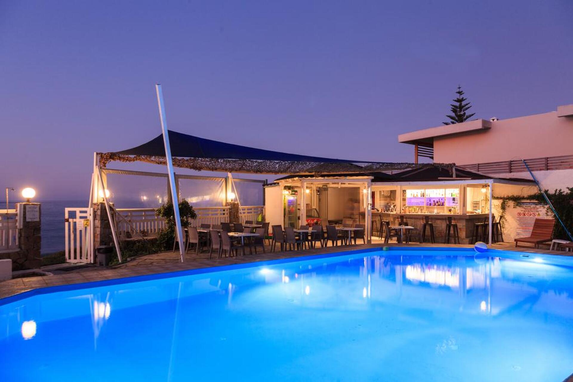 Almare Beach Hotel 4