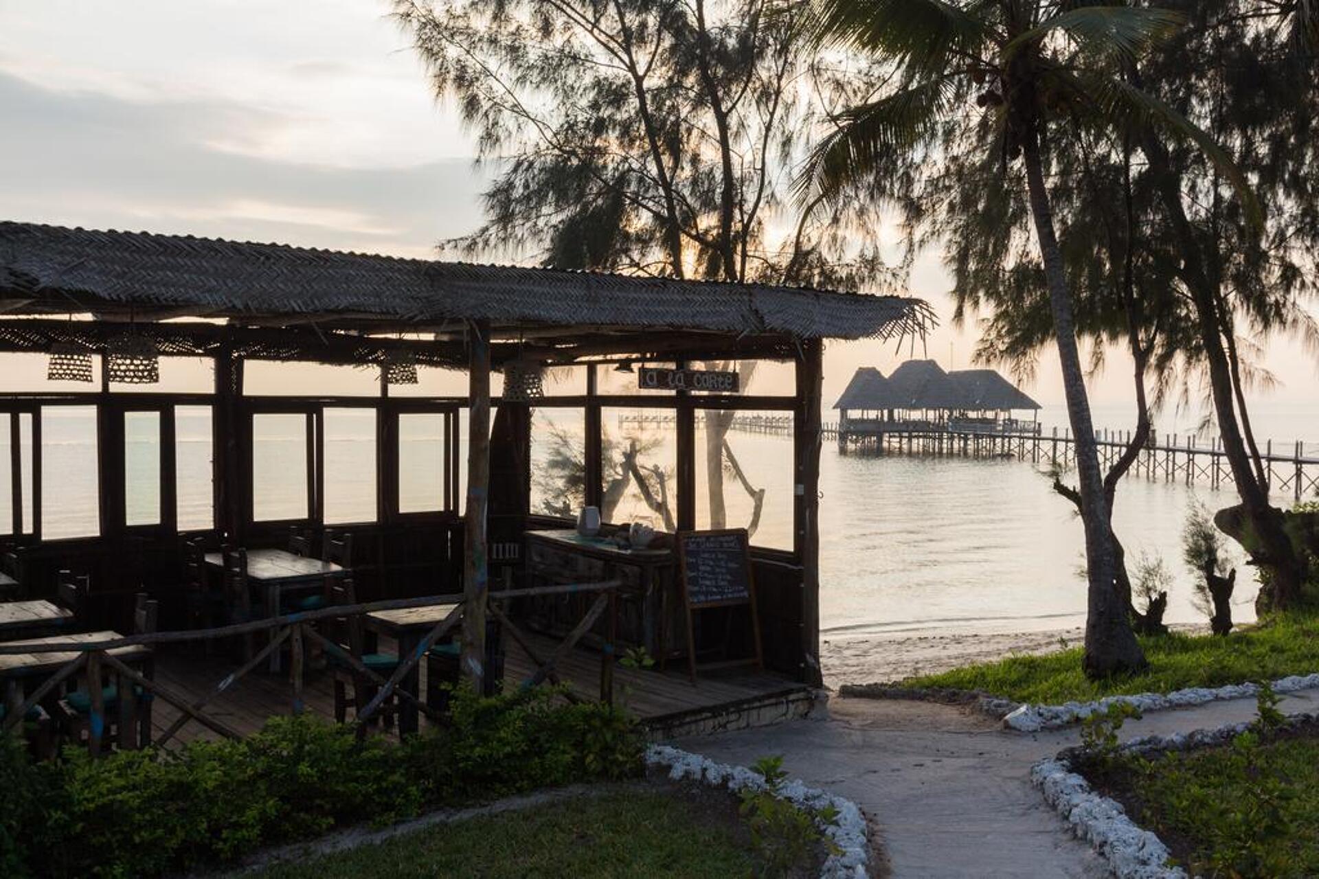 Paradise Beach Resort 4* 11