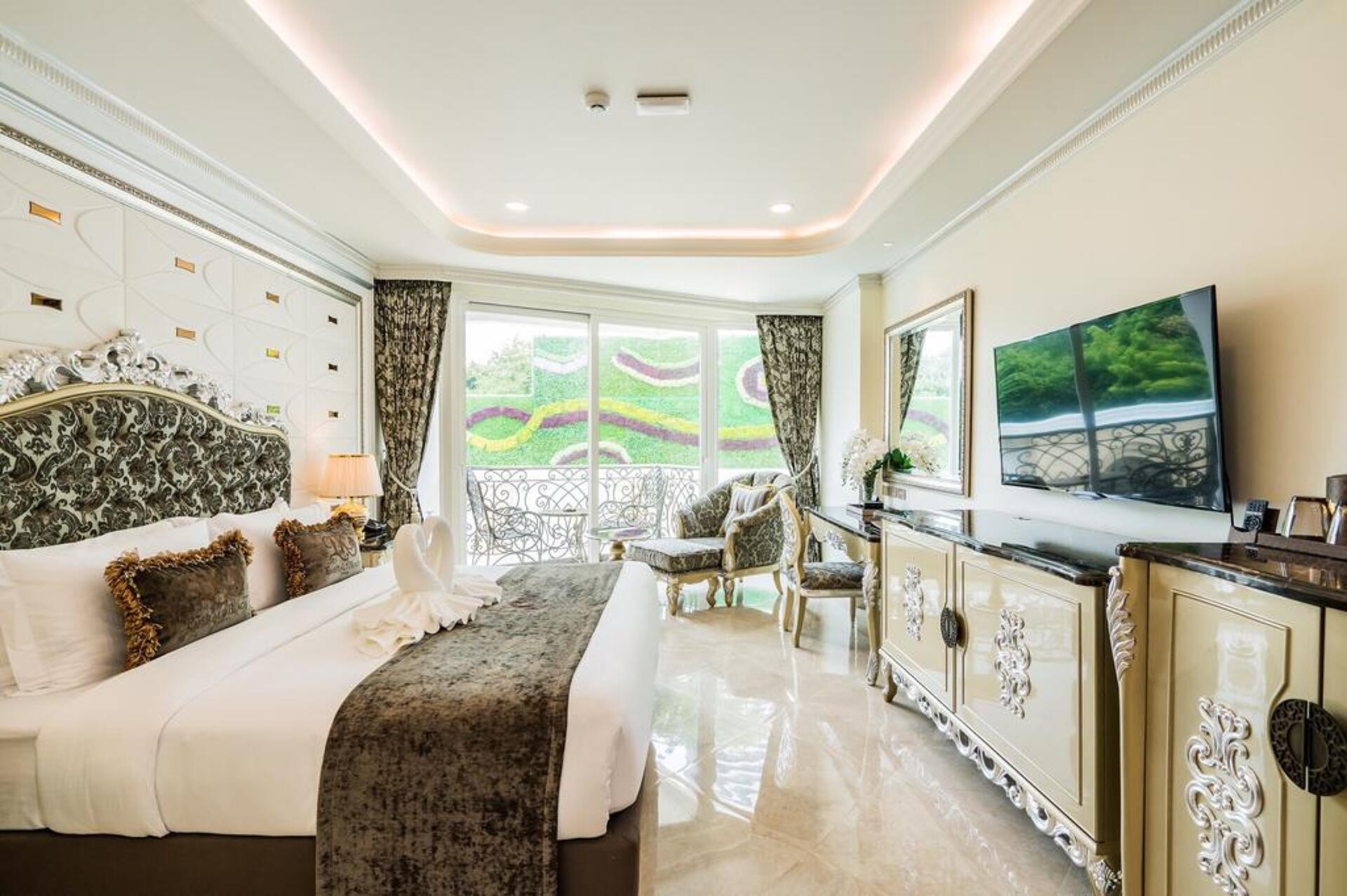 LK Emerald Beach 5* 10