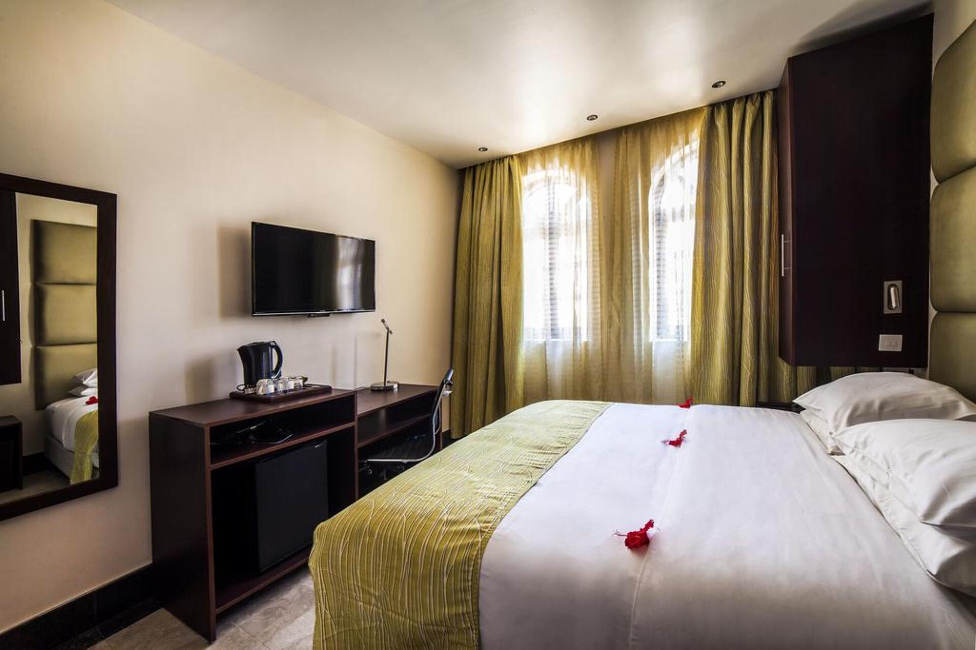 Best Western Plus 4* 11