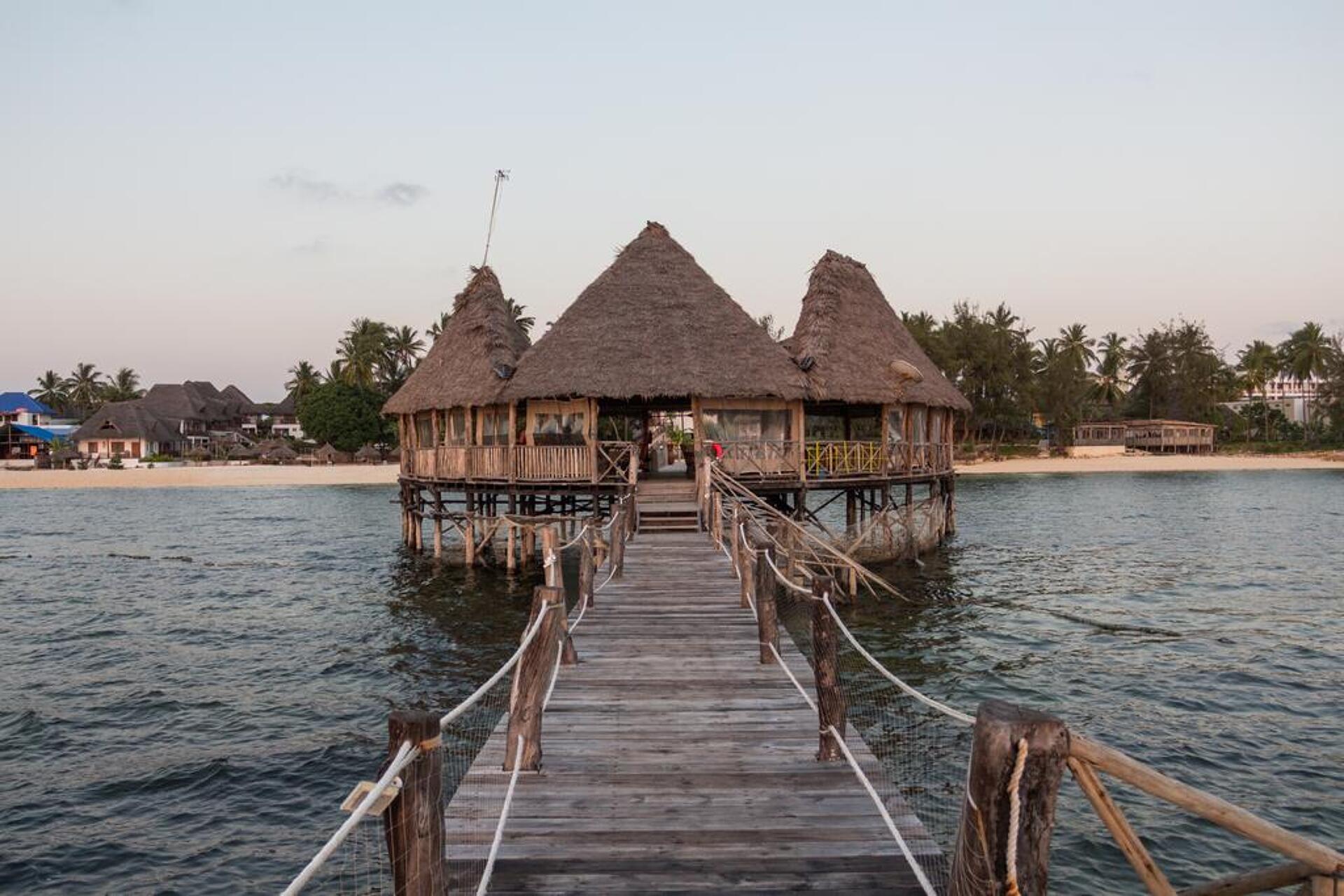 Paradise Beach Resort 4* 5