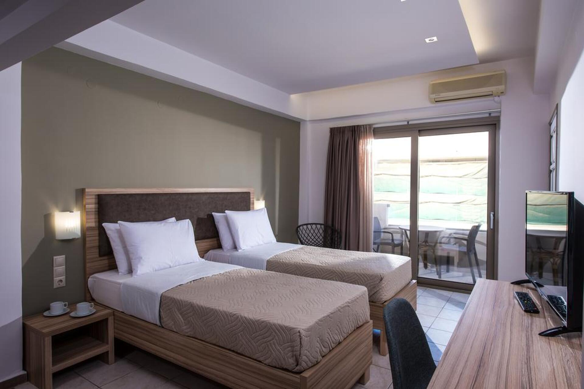 Thania Seaside Luxury Smotel Apartments 3* 3