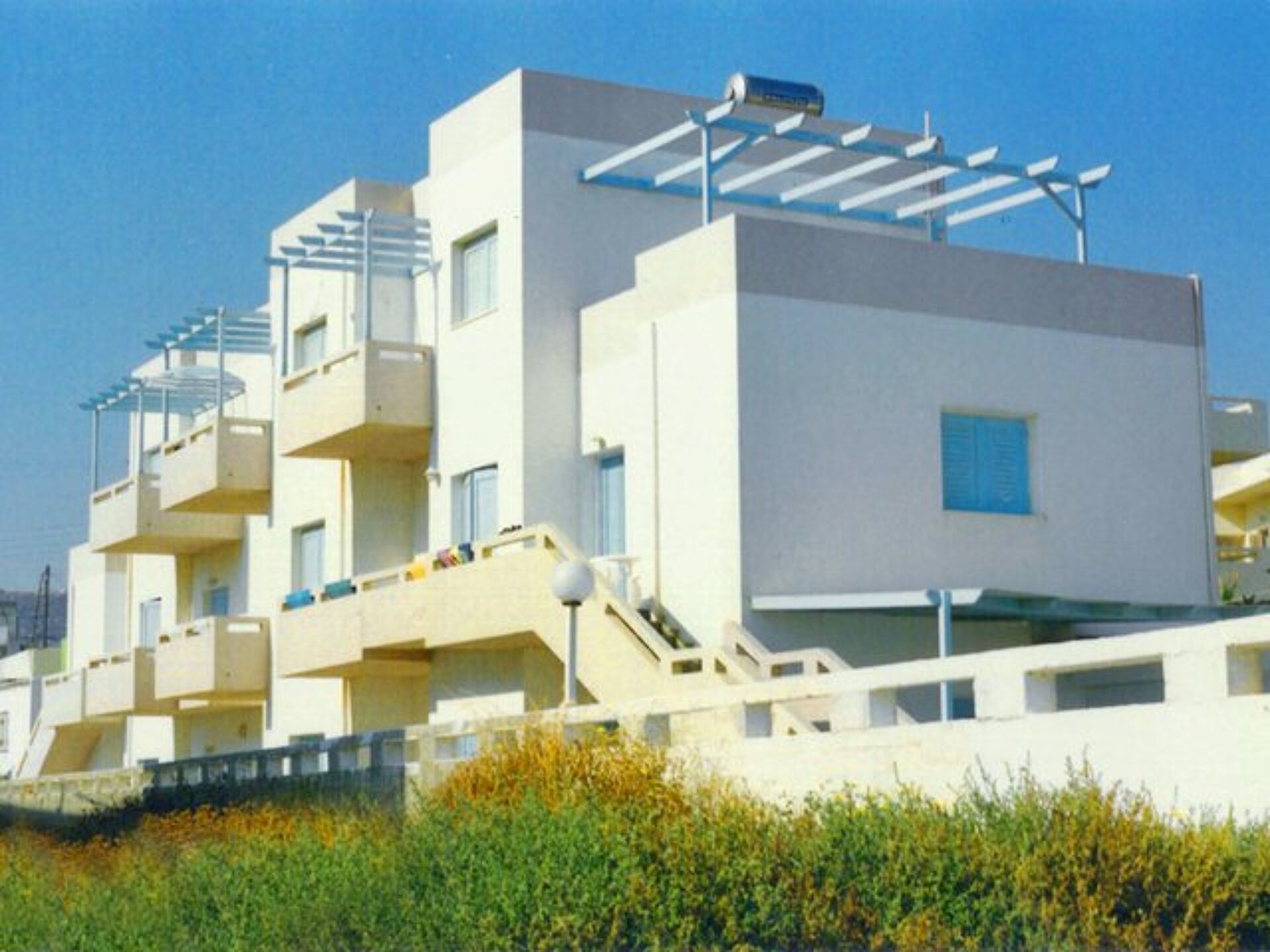 Almare Beach Hotel 36