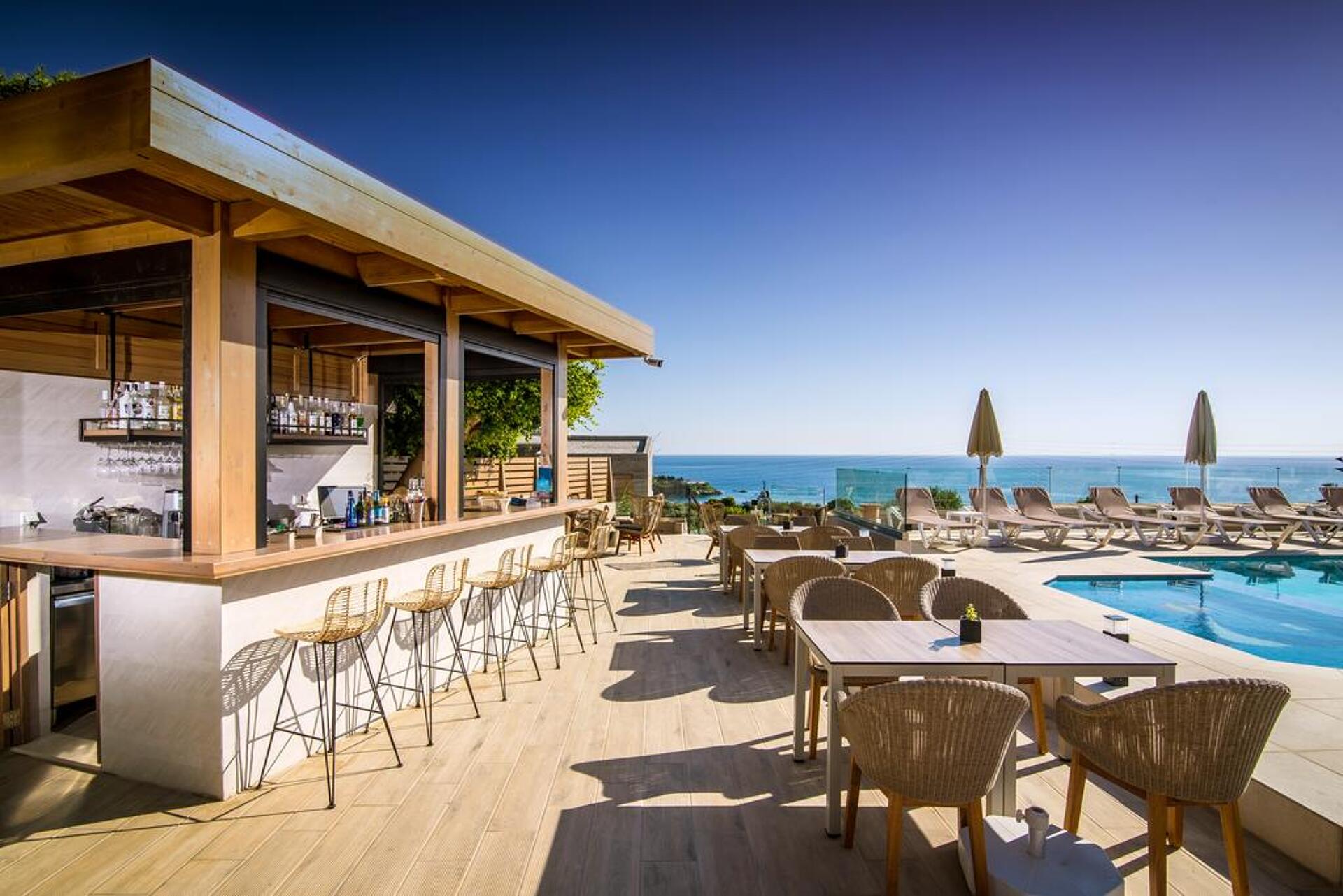 Irida Hotel & Apartments 4* 32