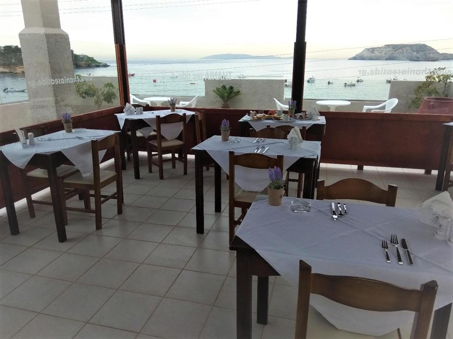 Thania Seaside Luxury Smotel Apartments 3* 14