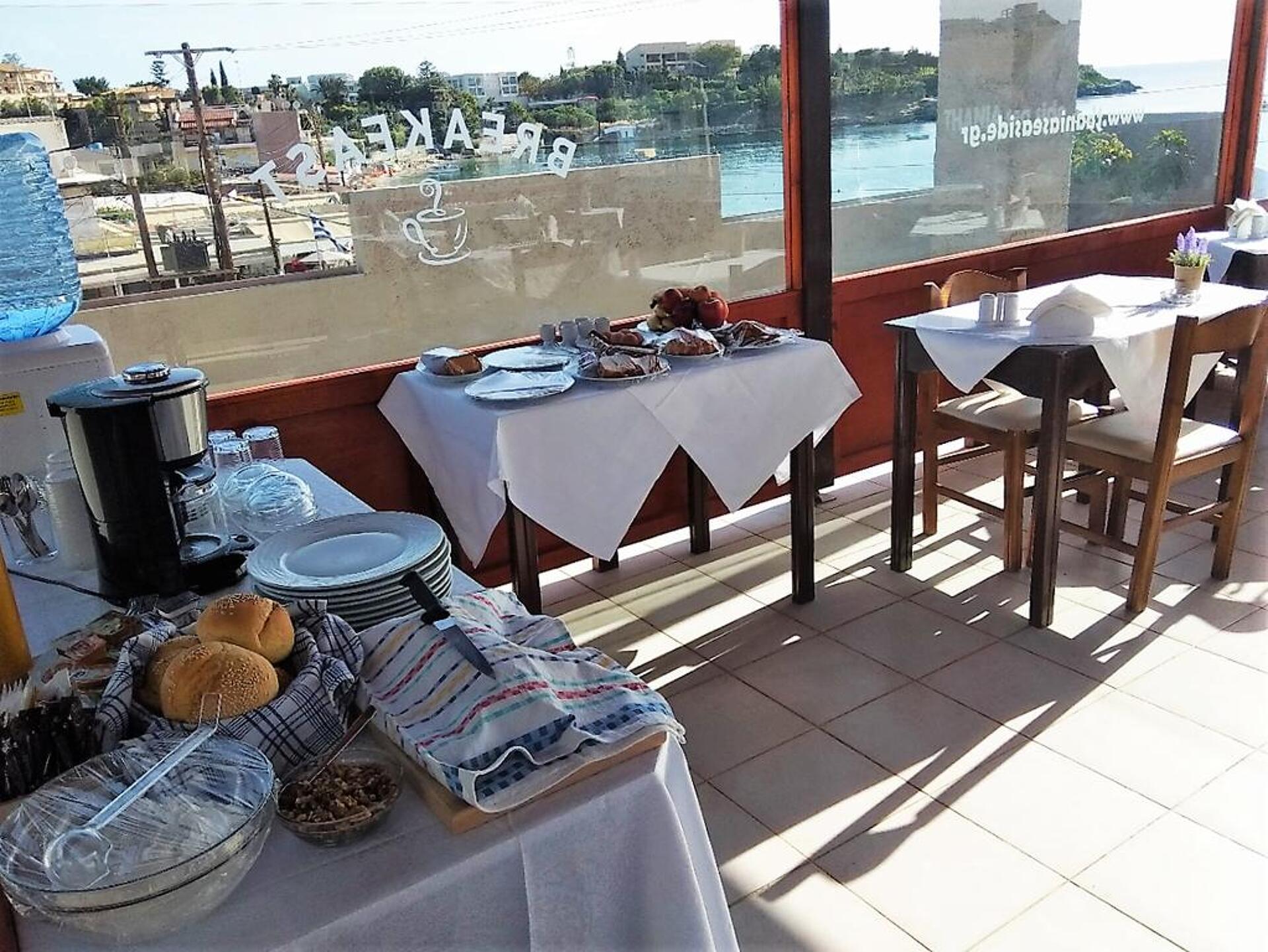 Thania Seaside Luxury Smotel Apartments 3* 16