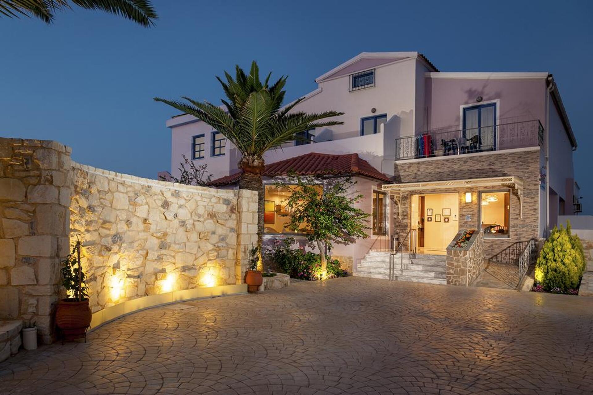 AdelaisAdelais Hotel 3* 1