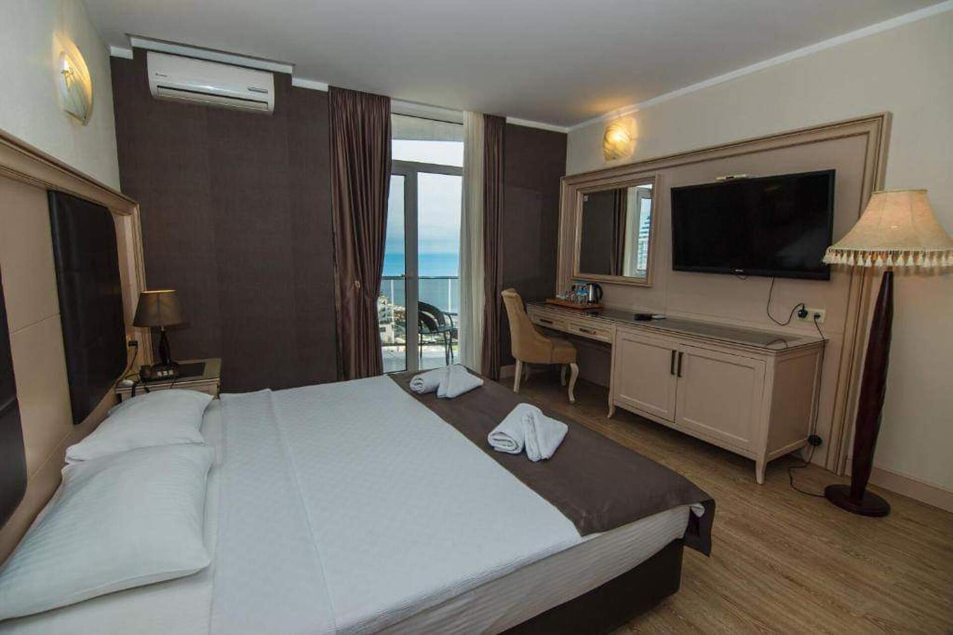 Orbi Sea Towers 44