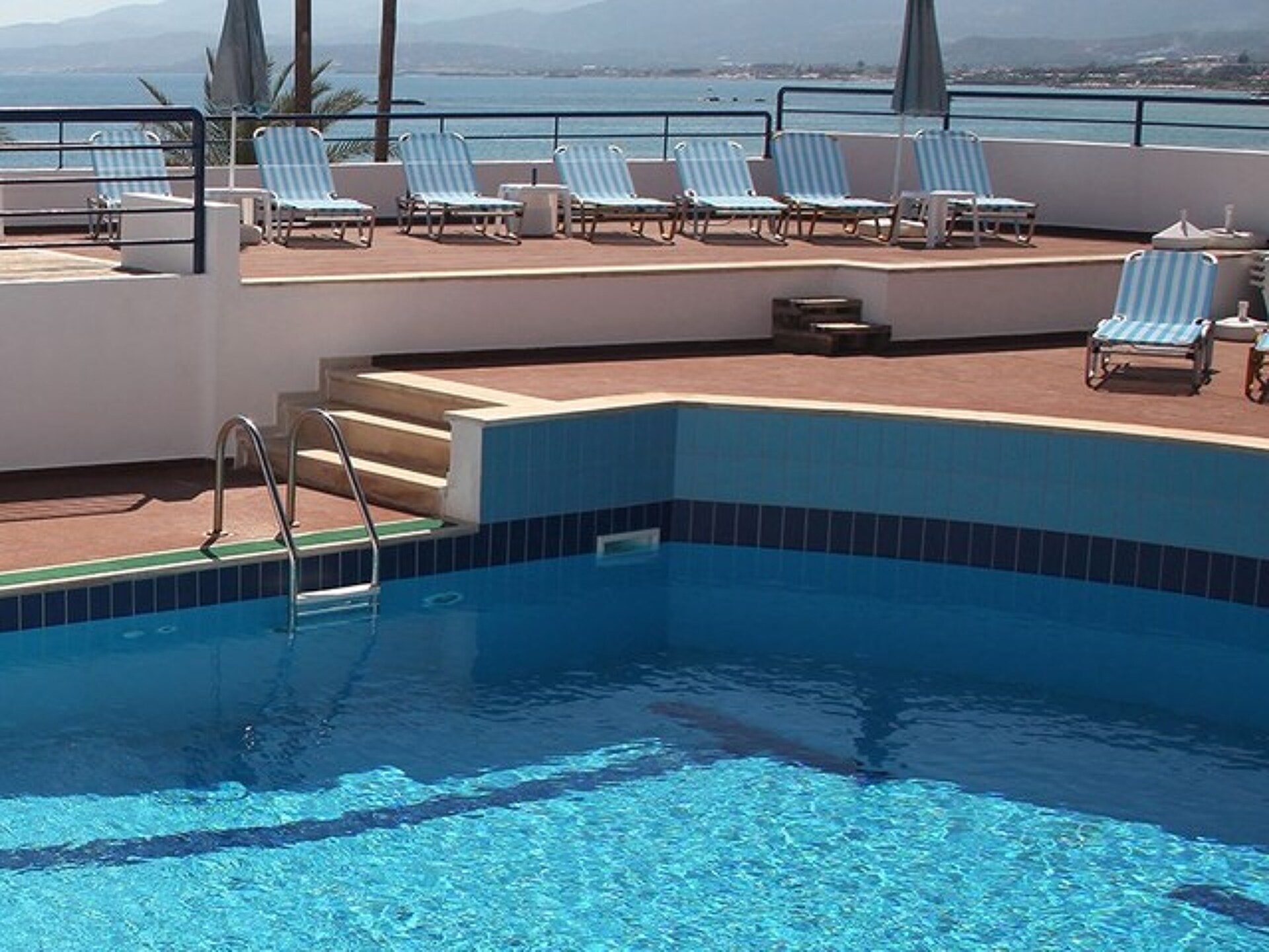 Thisvi Hotel 2* 6