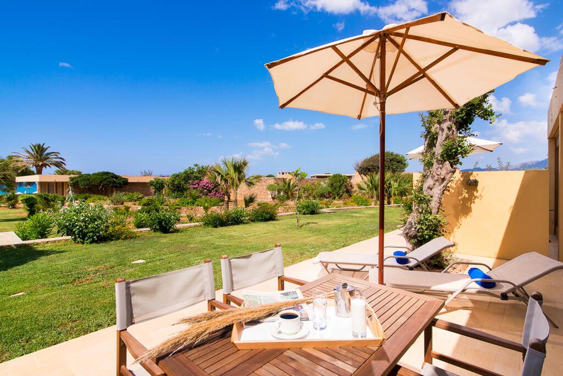 Kernos Beach 4* 33