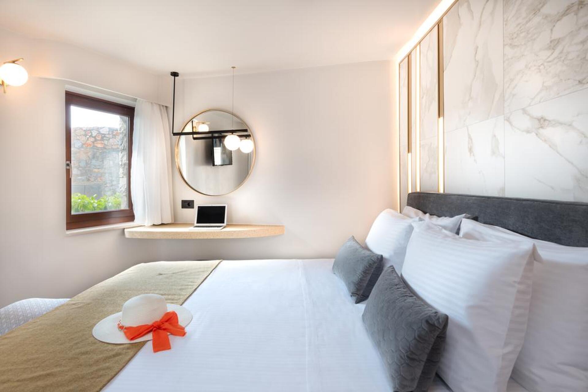 Ikaros Beach Luxury Resort & Spa 12
