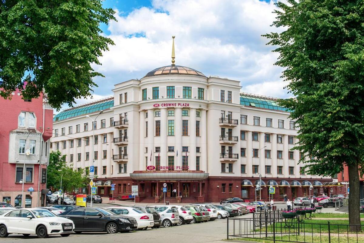 Crowne Plaza Minsk 5* 0