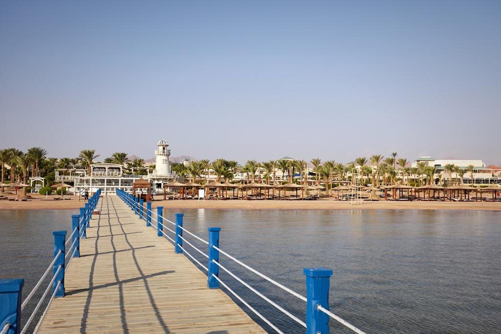 Coral Sea Holiday Resort & Aqua Park 5* 30