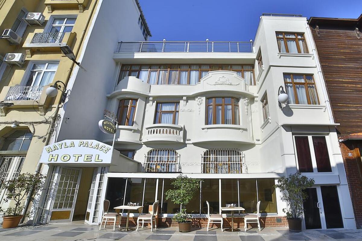 Nayla Palace 2* last