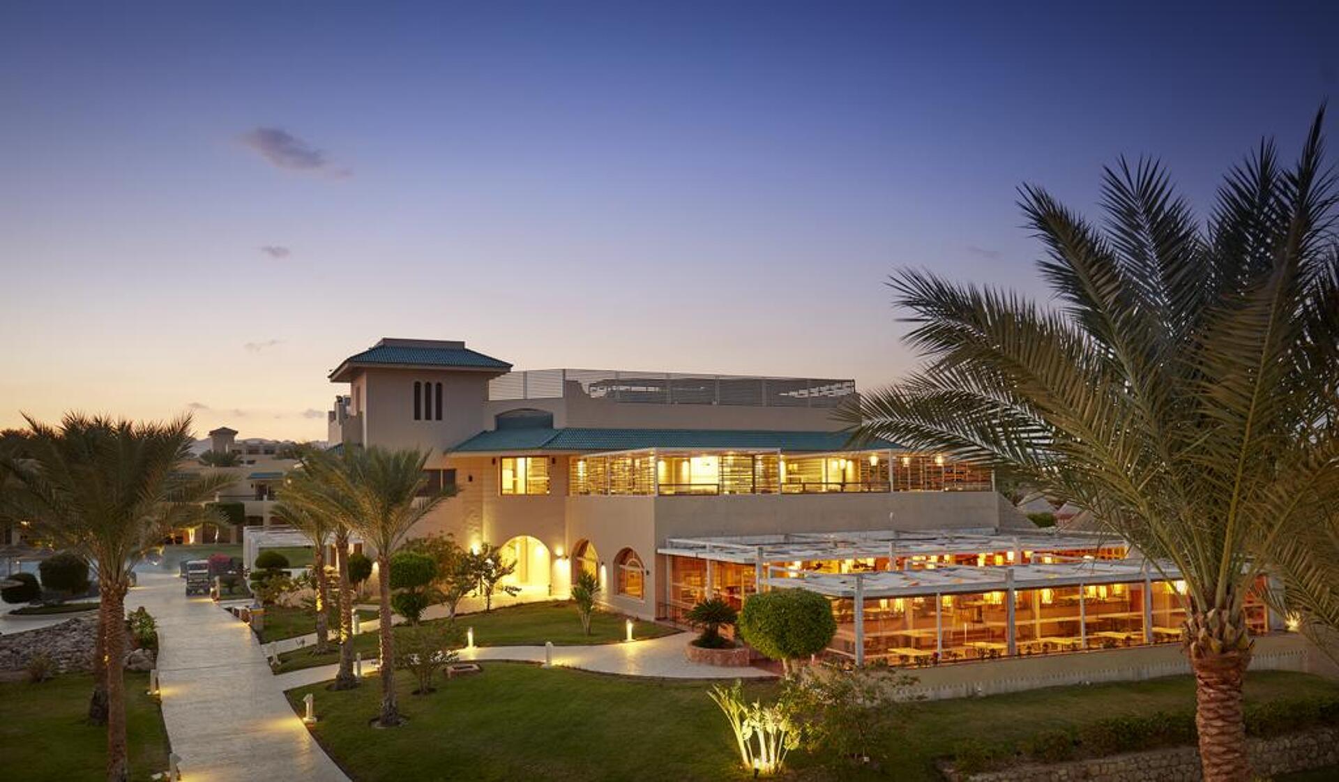 Coral Sea Holiday Resort & Aqua Park 5* 41