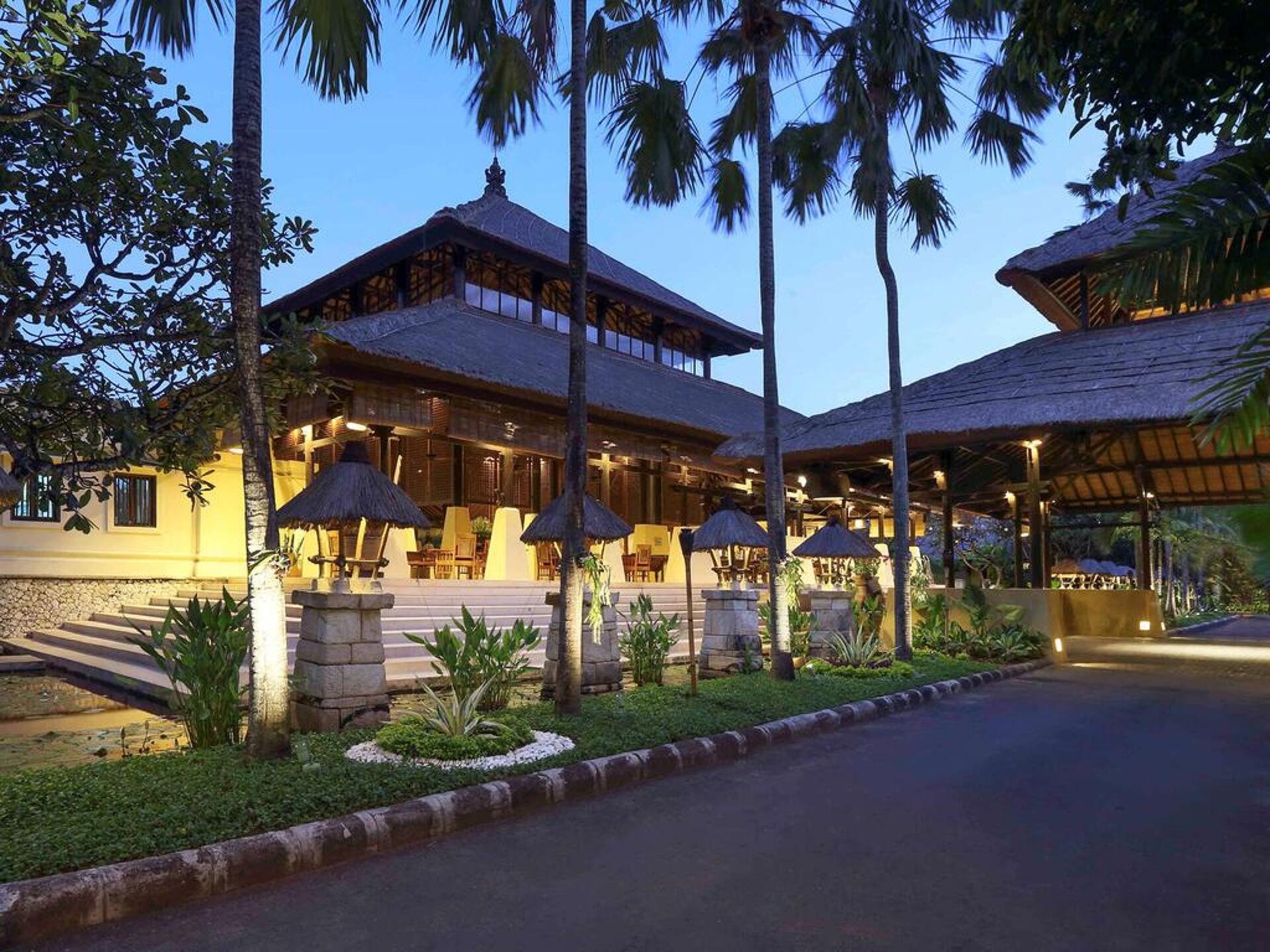 Novotel Bali Benoa 5* 0