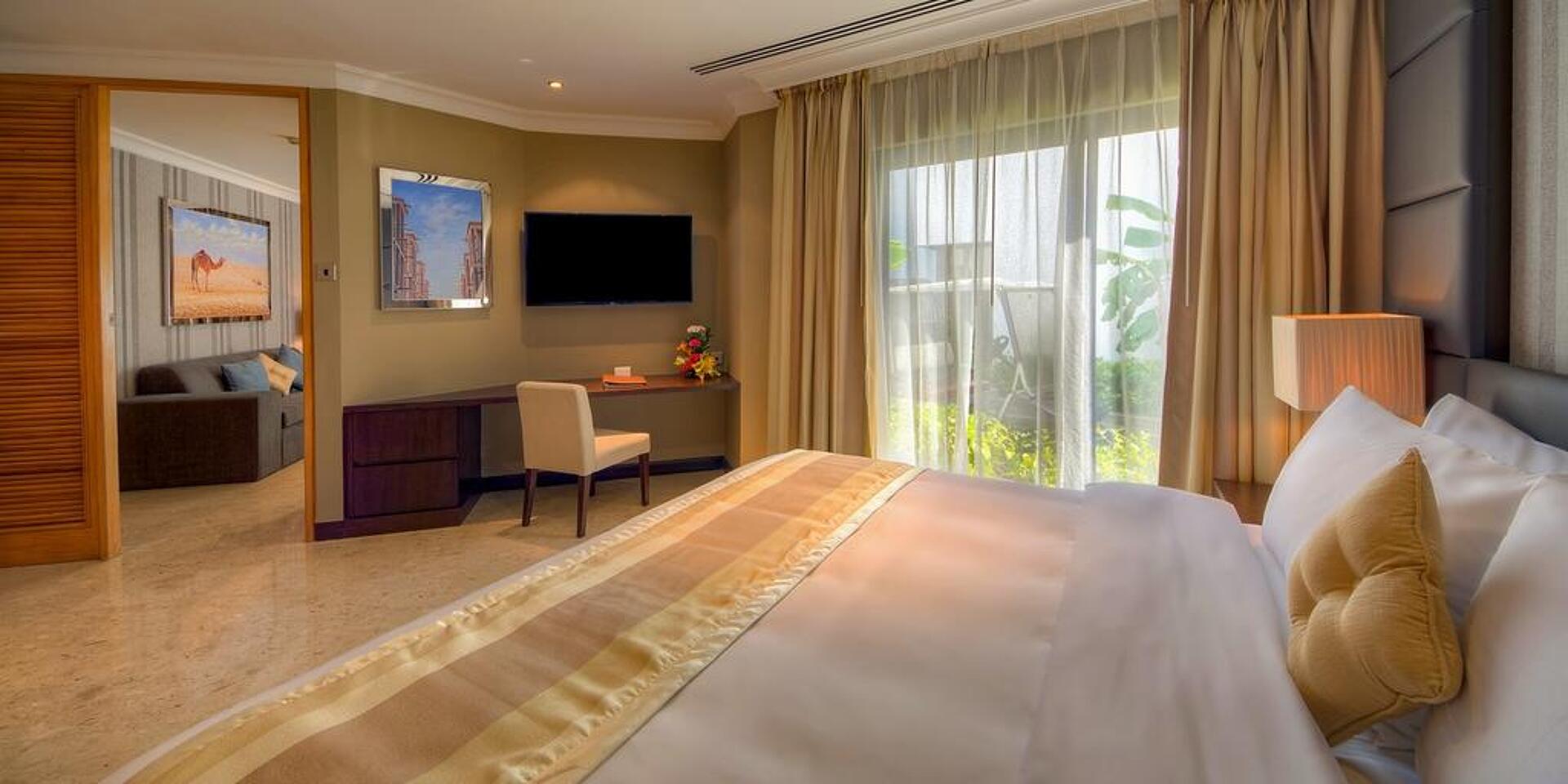 Dubai Marine Beach Resort & Spa 5* 16