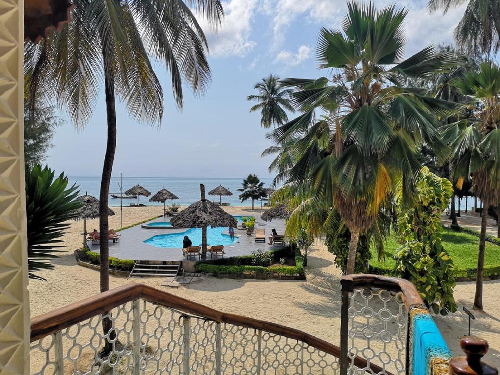 Smiles Beach Hotel 4* 18