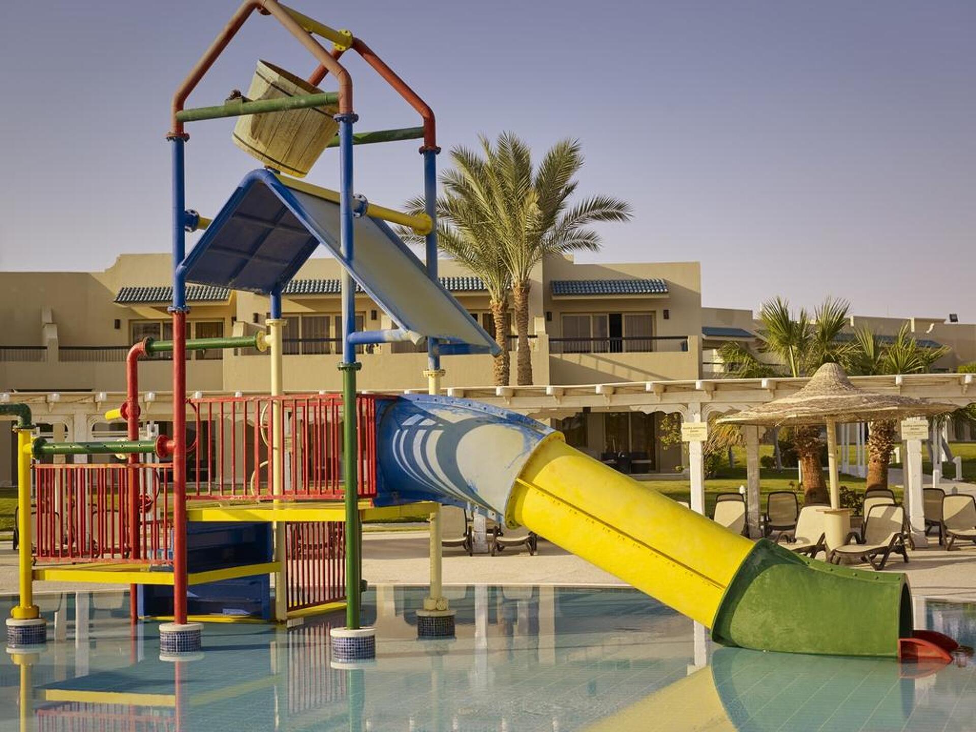 Coral Sea Holiday Resort & Aqua Park 5* 2