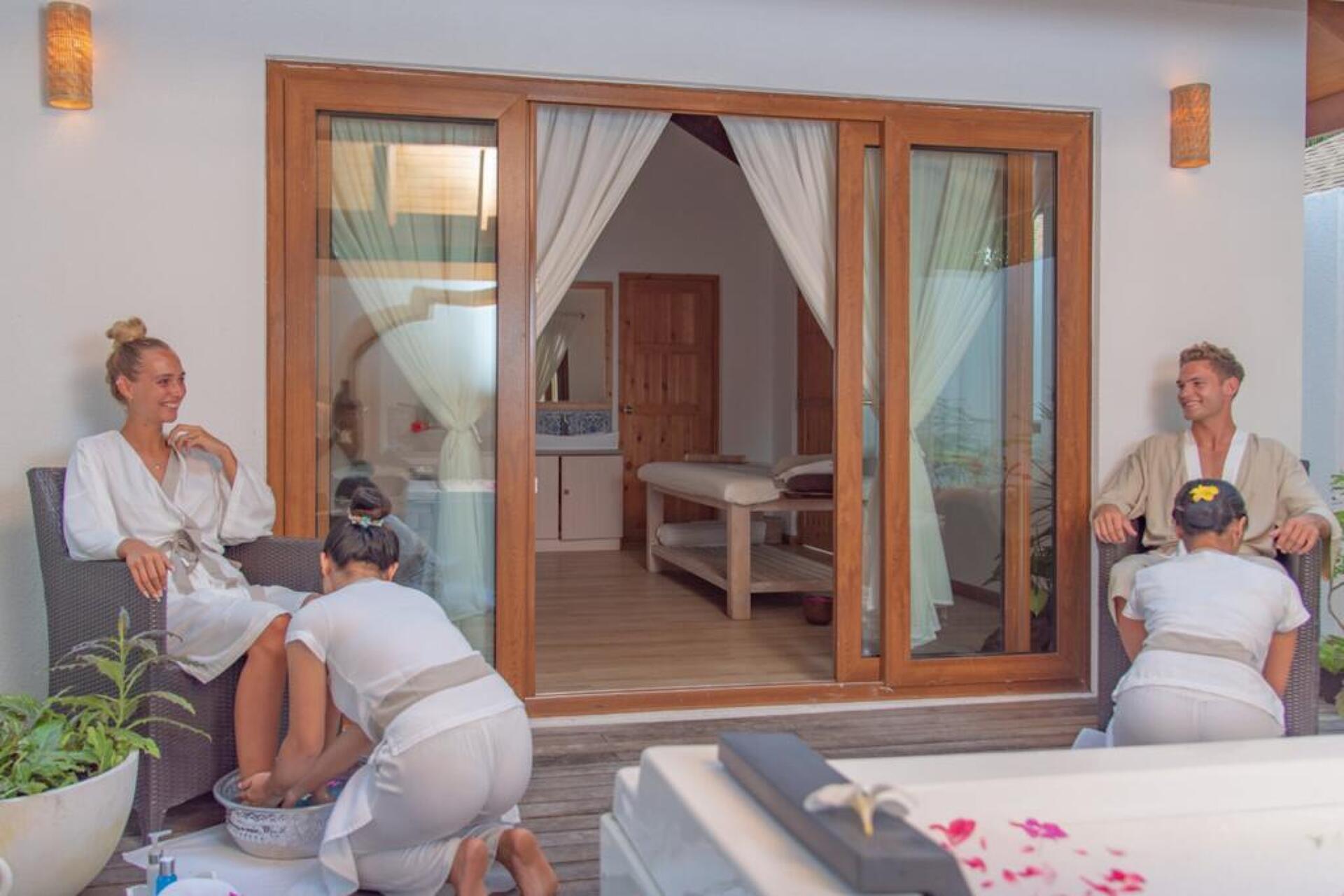 Reethi Faru Resort 21